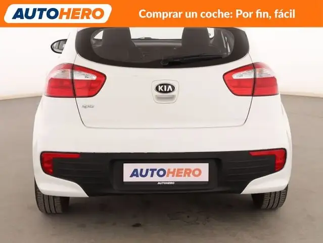 Kia Rio view 5