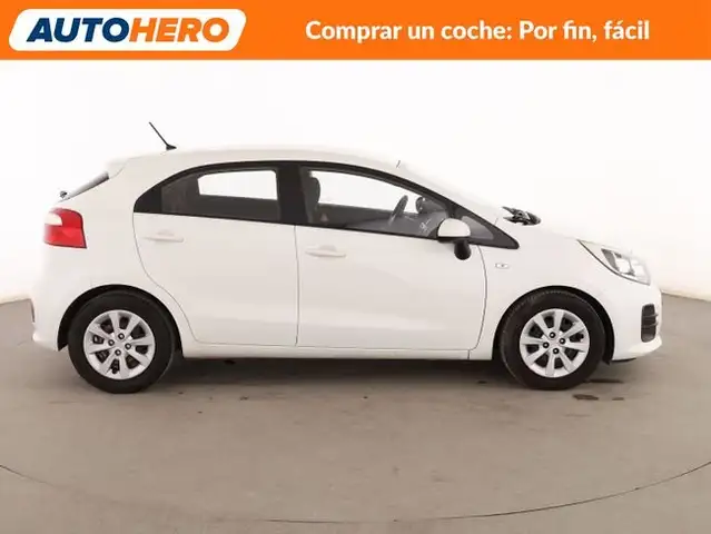 Kia Rio view 7