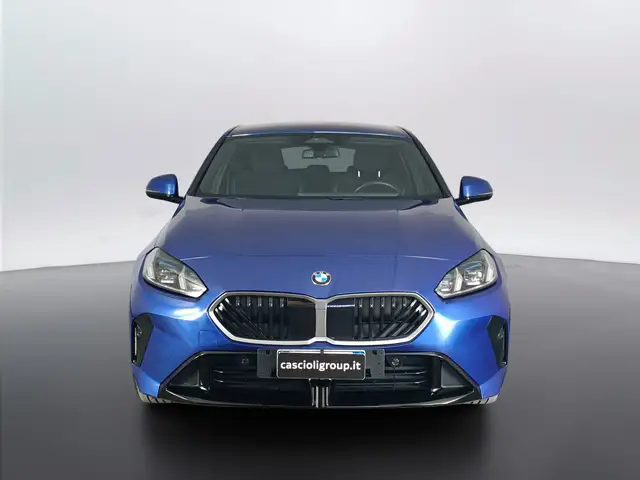 BMW 1 Series view 2