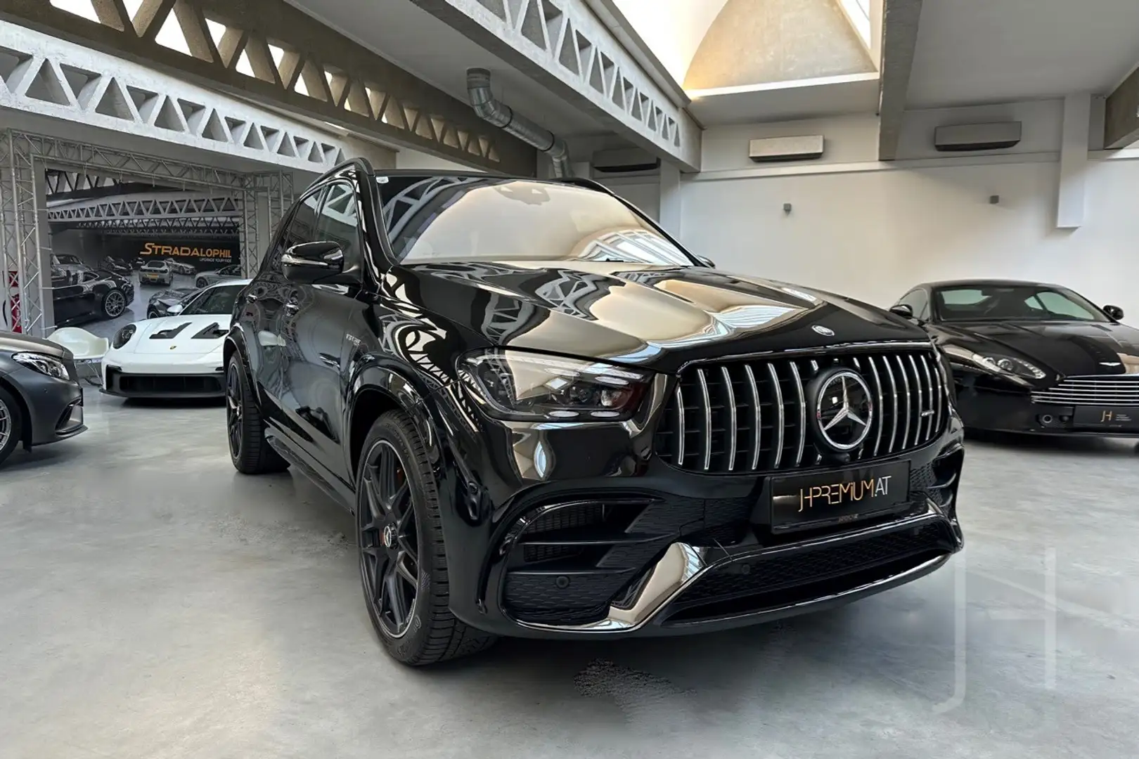Mercedes-Benz GLE 63 AMG Schwarz - 1