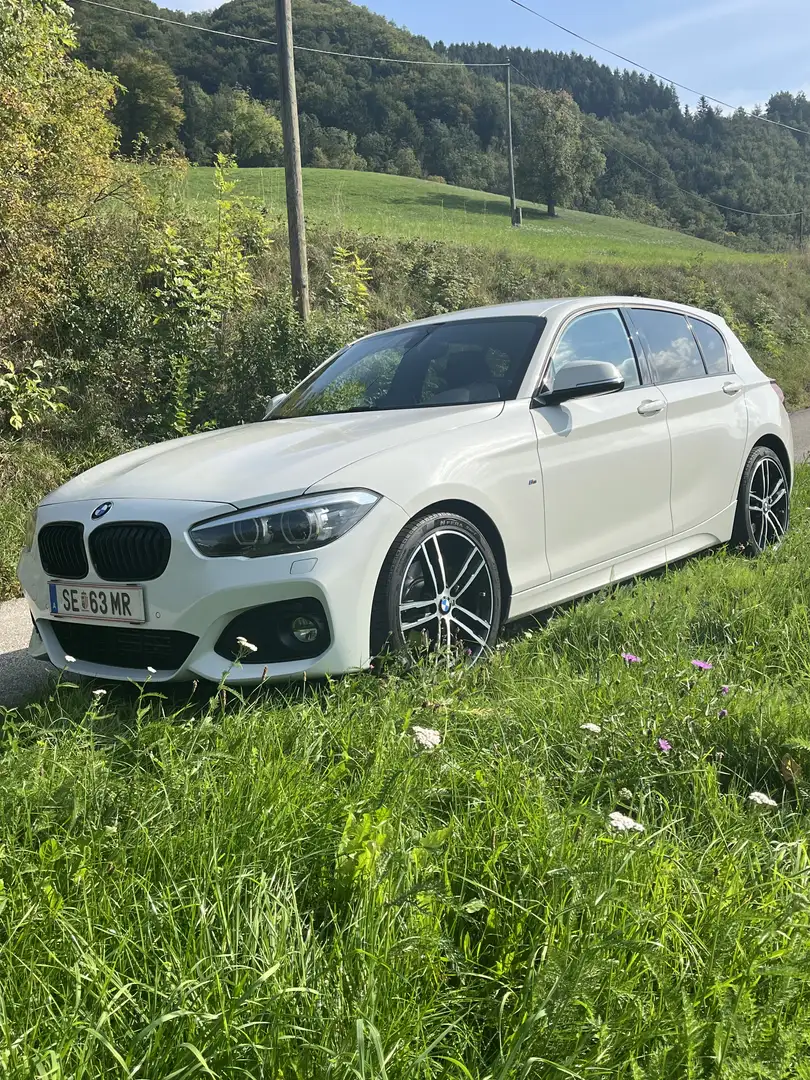 BMW 120 120d M Sport Aut. - 1