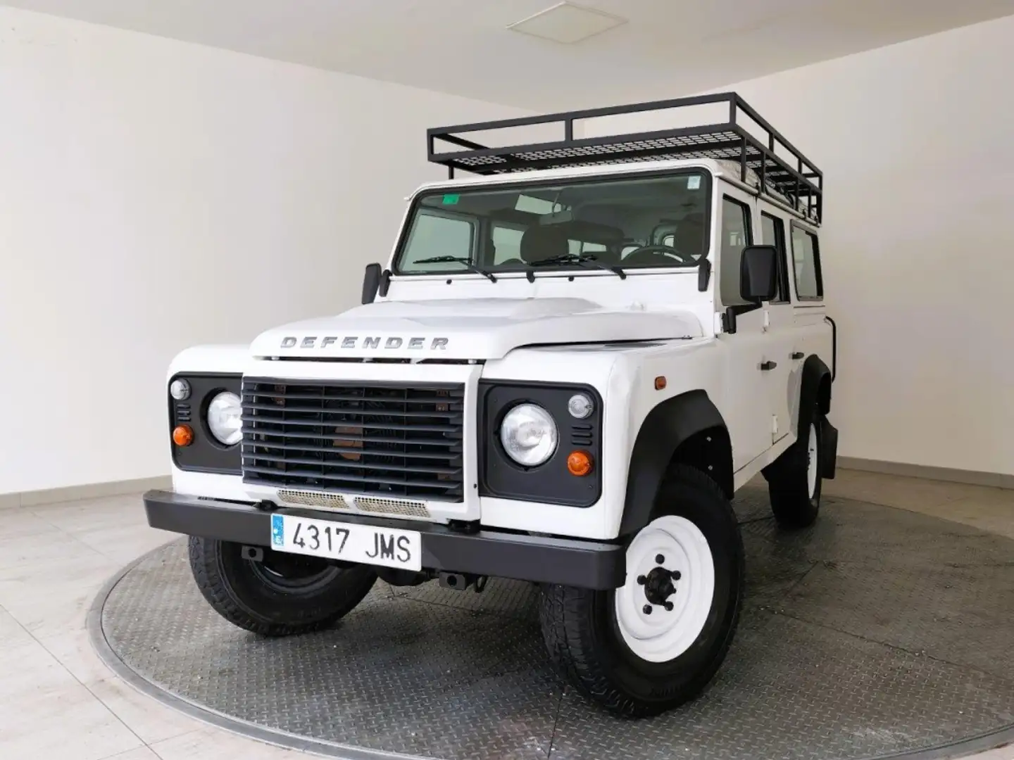 Land Rover Defender 2.2 TD 4WD SW 110 E 122 5PT Blanco - 1