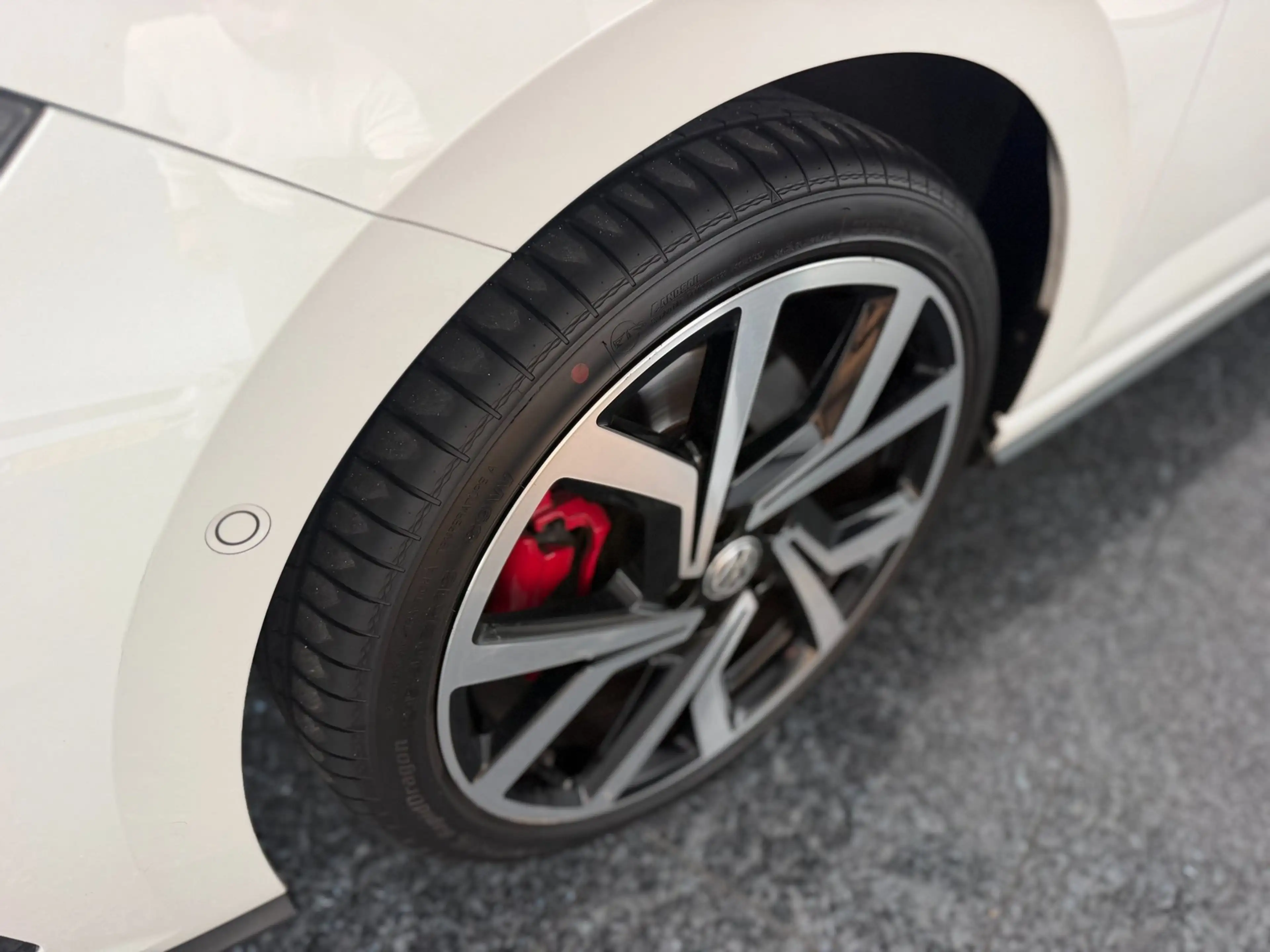 Volkswagen Polo GTI 2.0 TSI 2018 200PK DSG Pano Virt Wit — photo 33