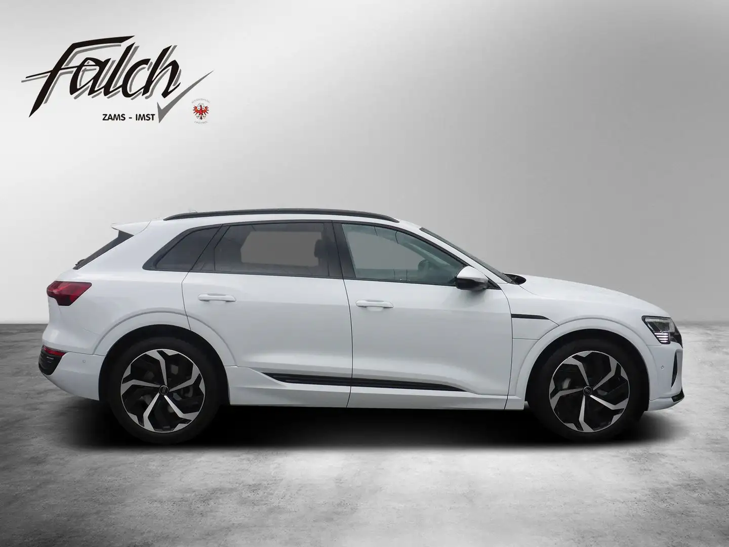 Audi Q8 50 e-tron quattro business Blanc - 2