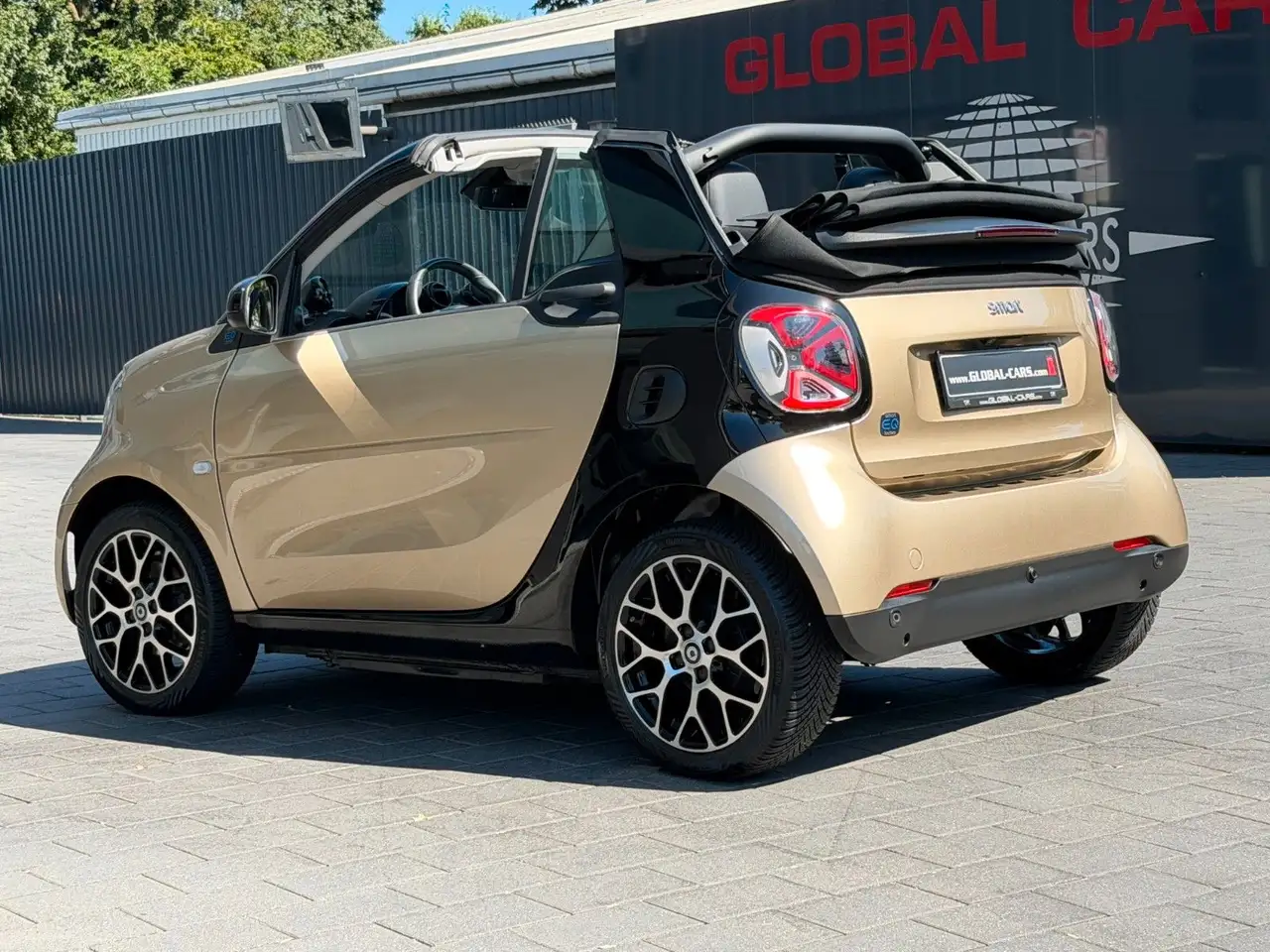 smart forTwo 2021 — фото 15