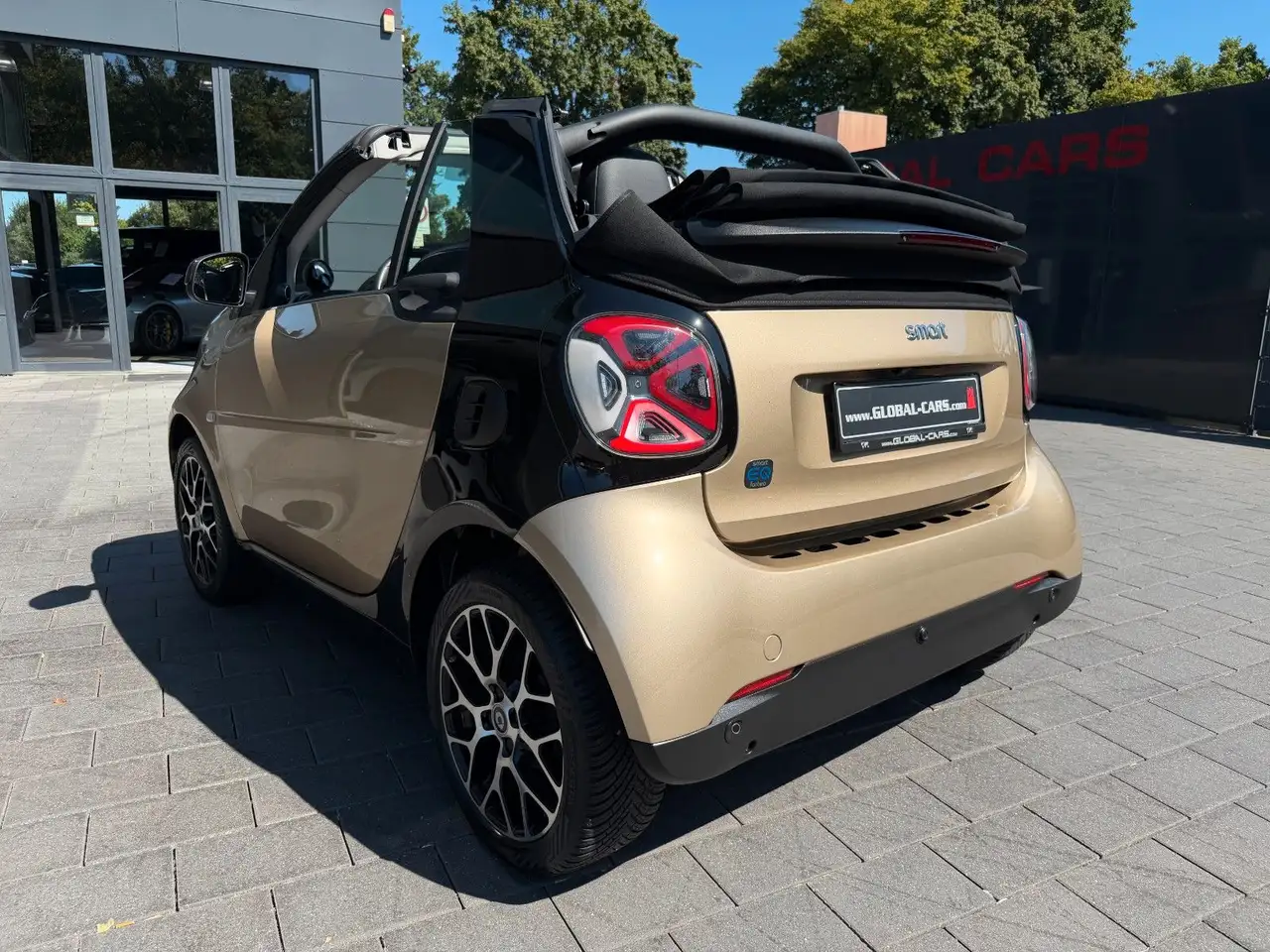 smart forTwo 2021 — фото 11
