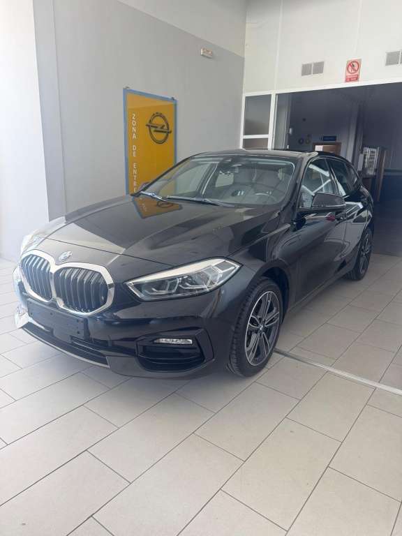 BMW 116 116dA Sport - foto 1