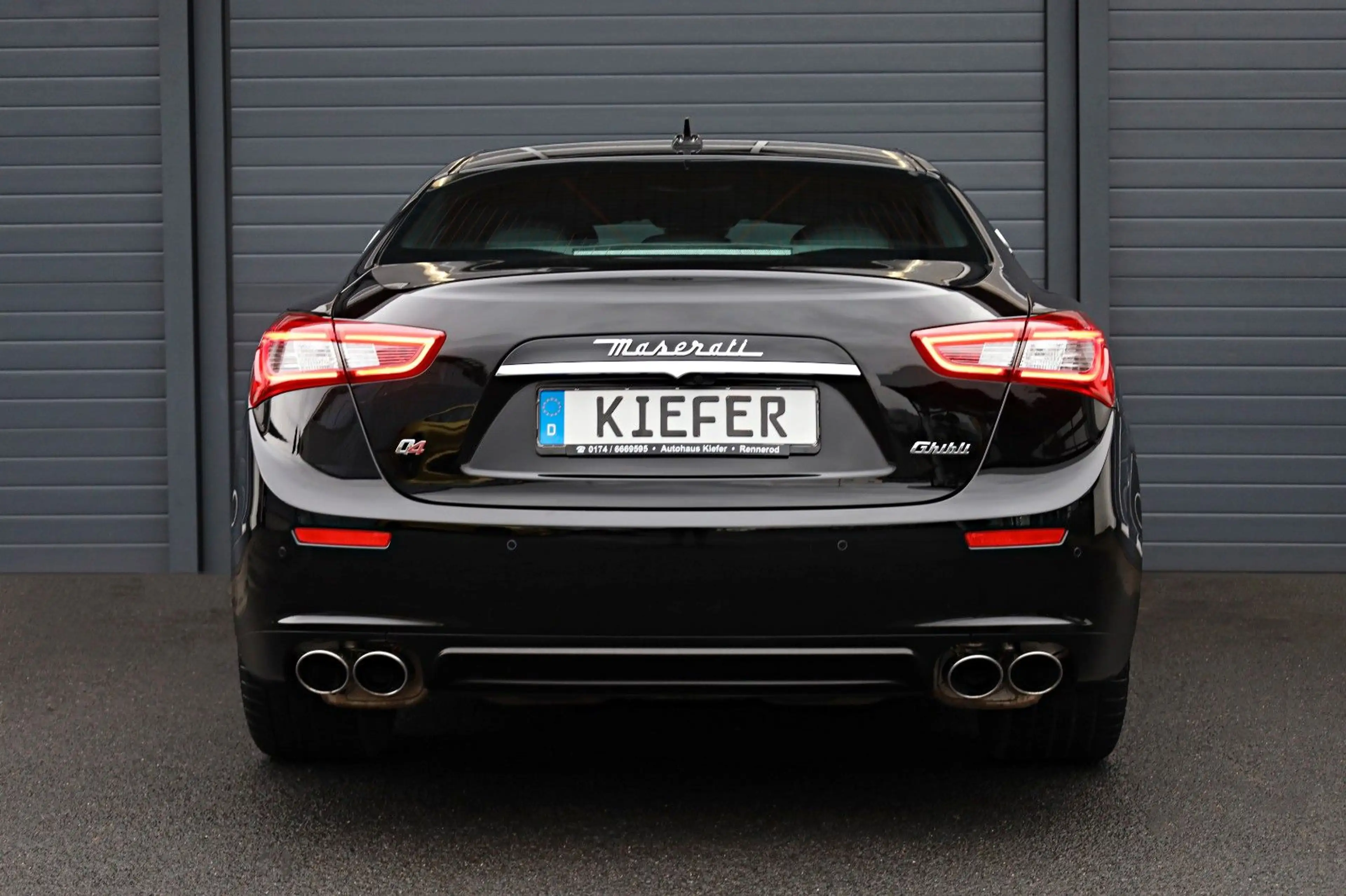 Maserati Ghibli 3.0 V6 S Q4/APPLE/SHZ/MEMORY/KAMERA/R19 — photo 4