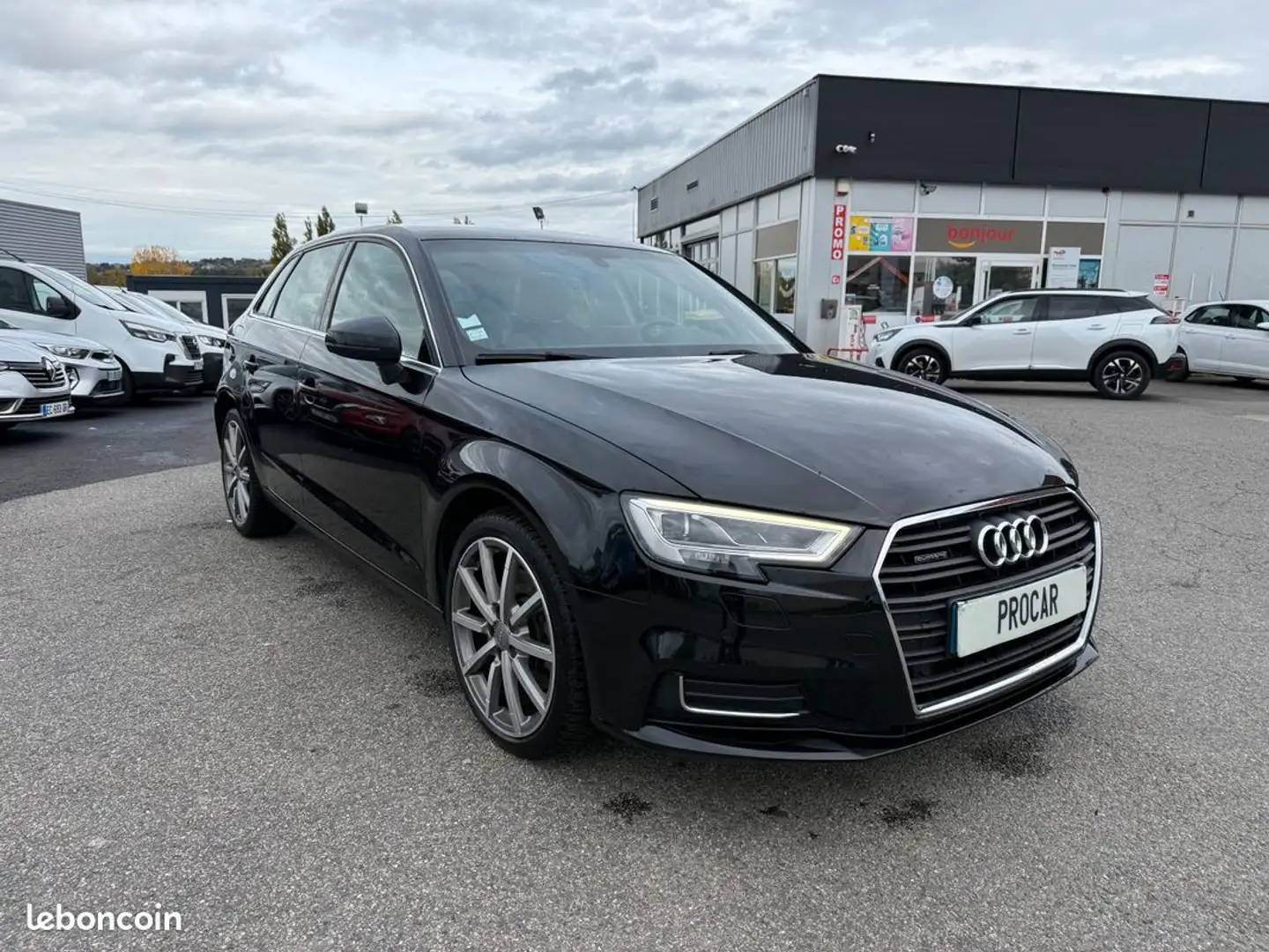 Audi A3 2.0 tdi 184 design luxe quattro s-tronic 7 Negro - 2