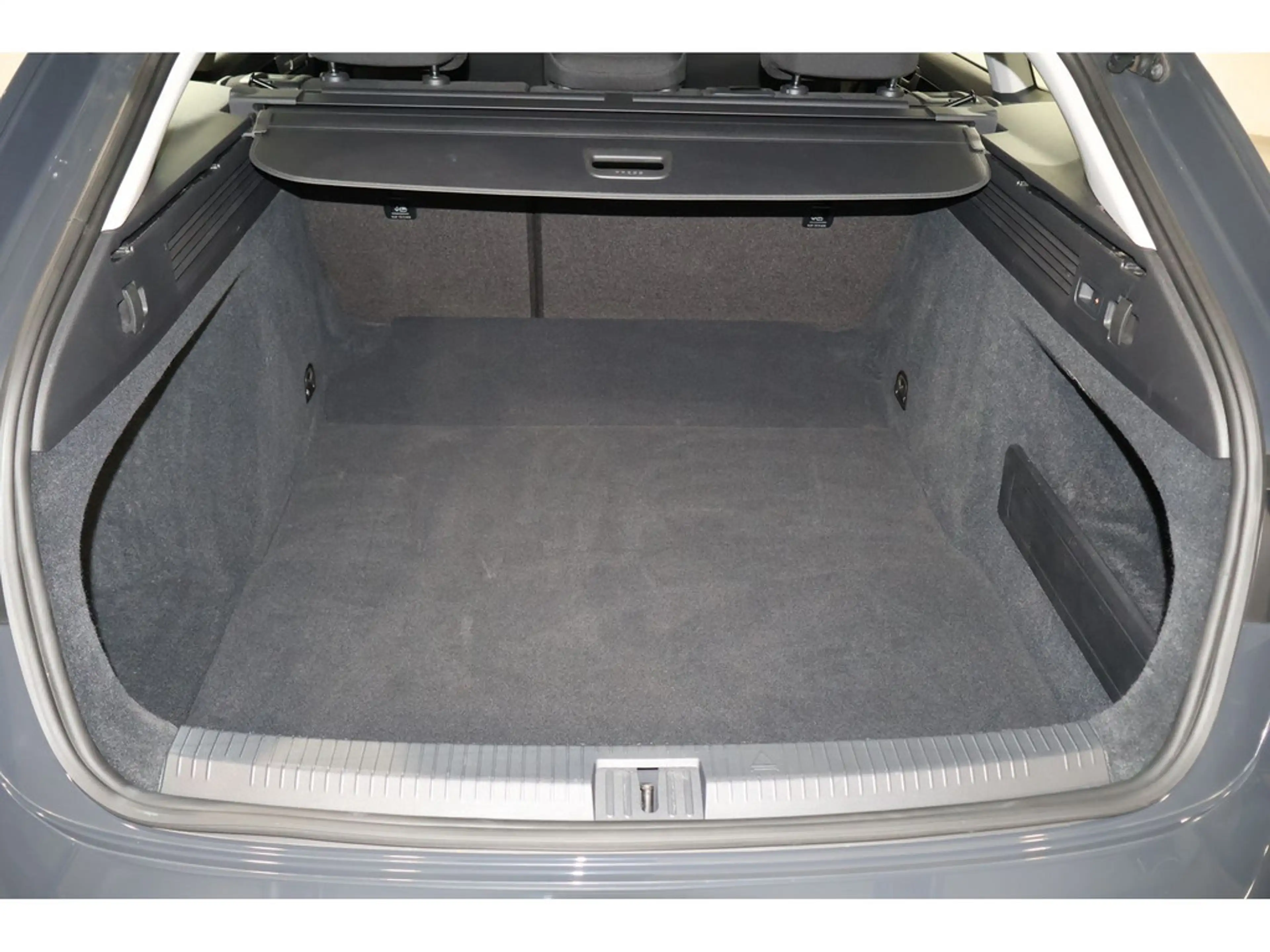 Volkswagen Arteon Shooting Brake 2.0 TDI DSG Navi*AHK*SHZ*ACC — photo 7