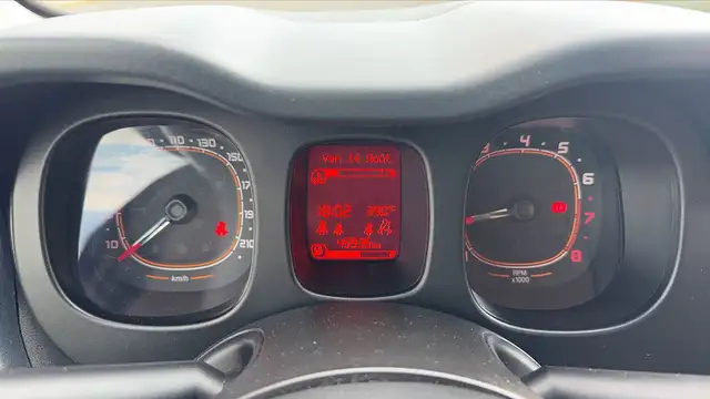 Fiat Panda view 12