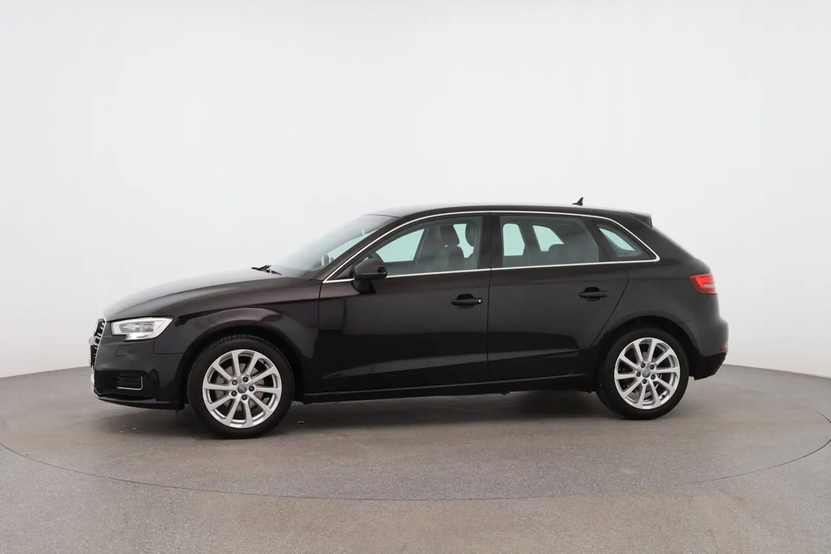 Audi A3 Audi A3 SB 1.0 TFSI intense Noir - 2
