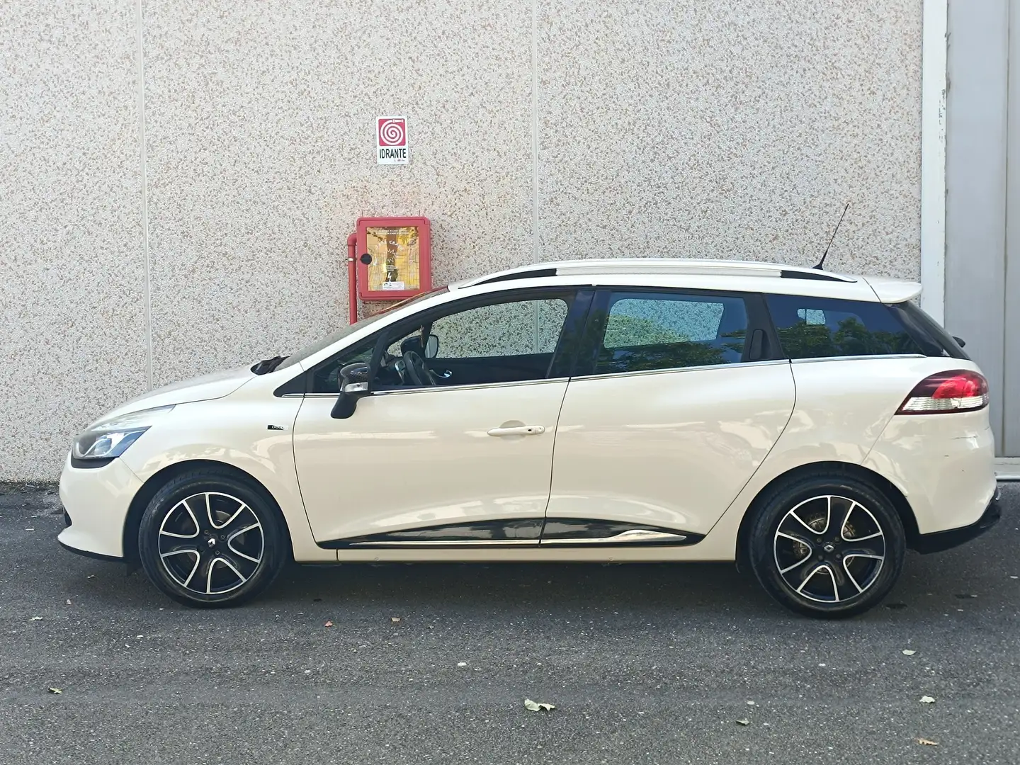 Renault Clio Sporter 1.5 dci energy Duel 75cv - 1