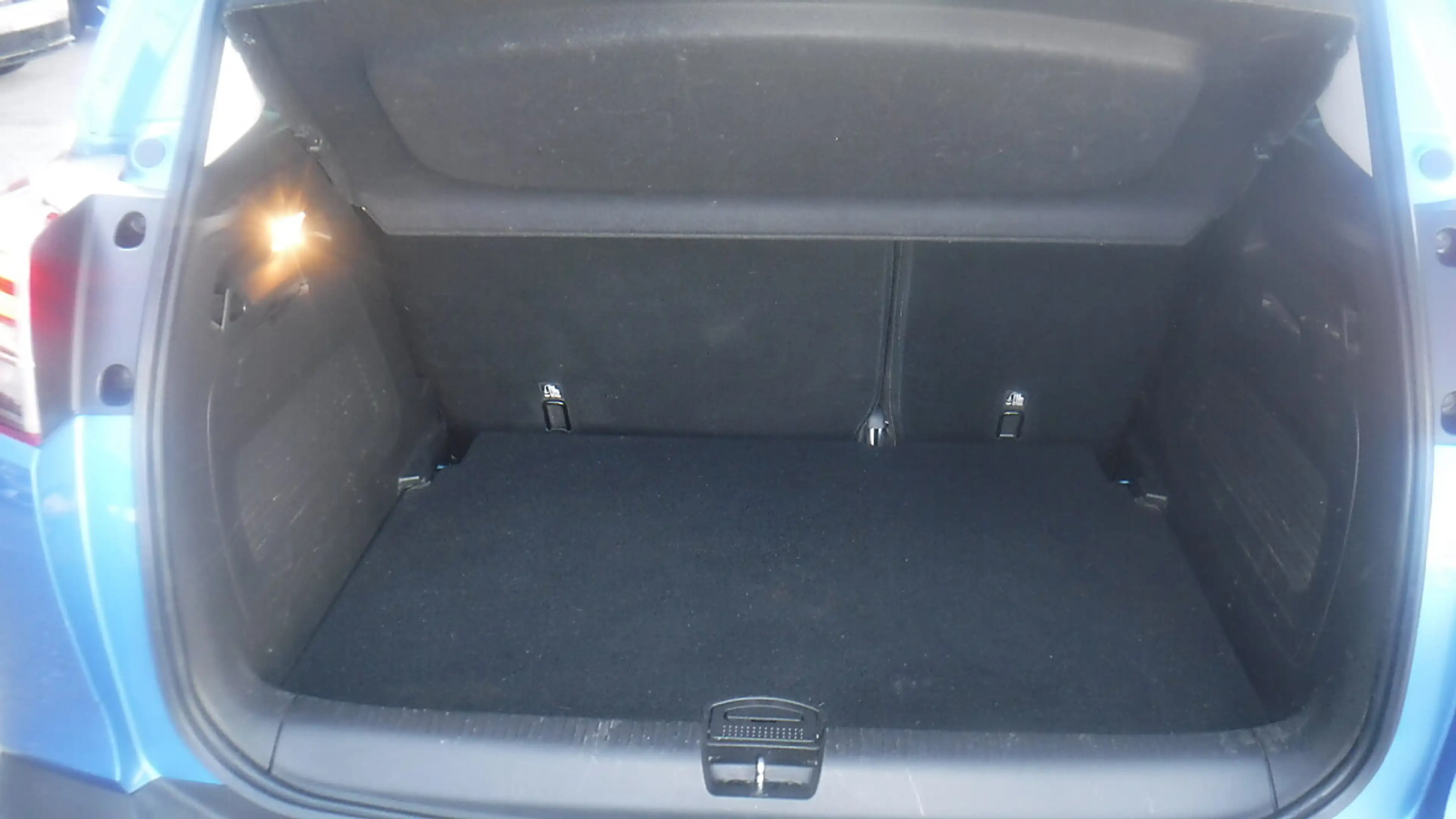 Opel Crossland X 1,2 Turbo Direct Injection Innovaiton St./St. — photo 9