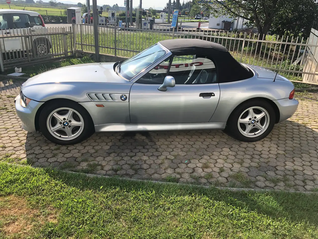BMW Z3 Roadster 1.8 16V, foto 2