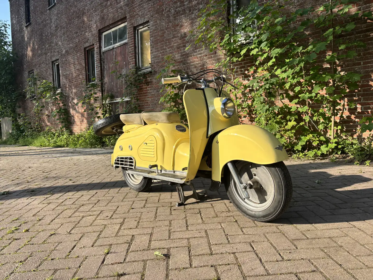 Zündapp Bella Roller - 2