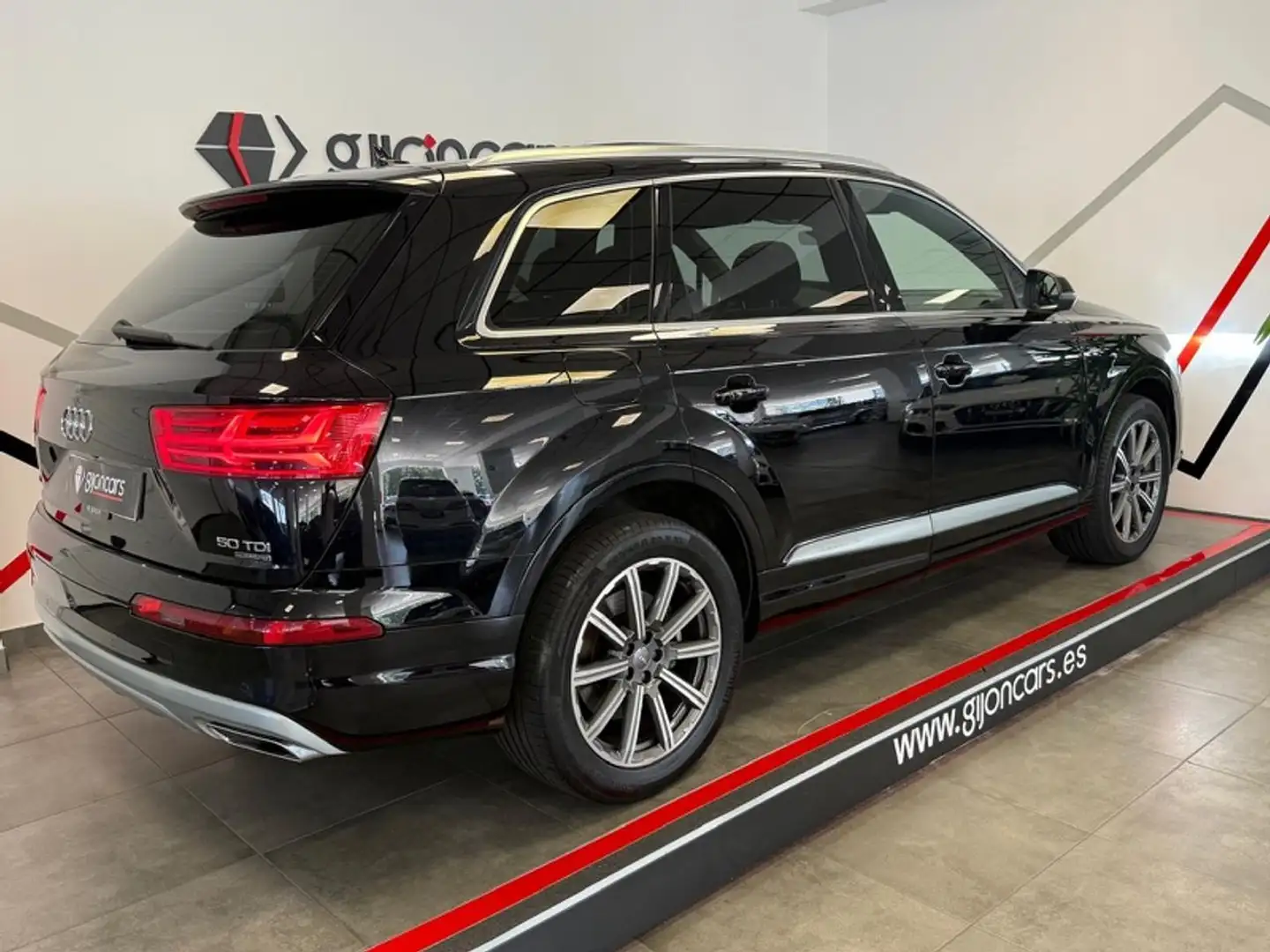 Audi Q7 S line 50 TDI 210kW (286CV) quattro tip Schwarz - 2