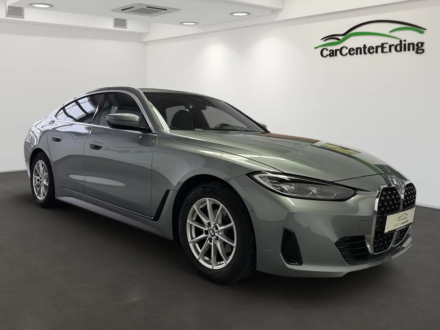 BMW 420 420iGranCoupé*LED*Navi*360*Leder*H&K*StandH*DAB Grijs - 2