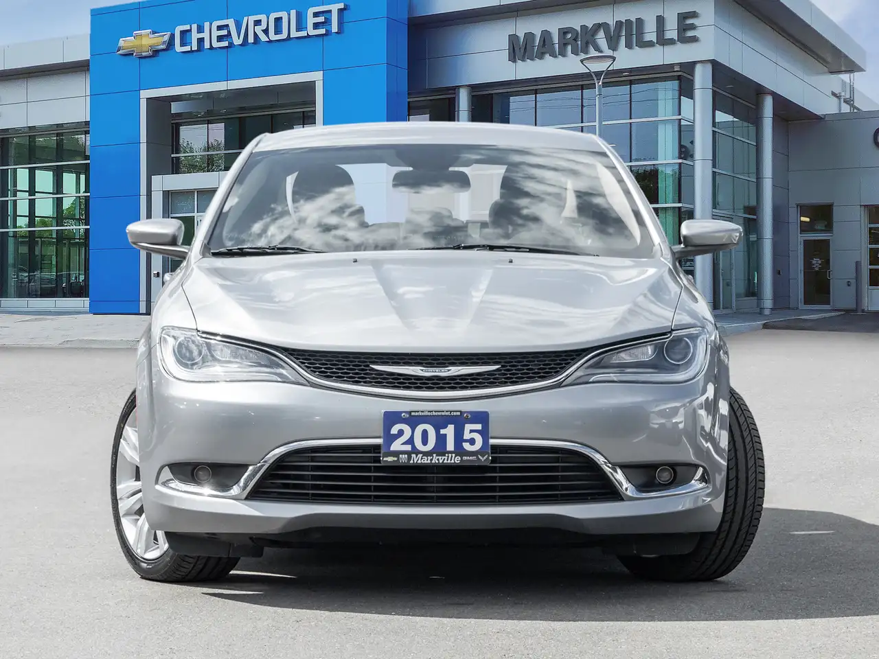 Chrysler 200 снимка Chrysler 200