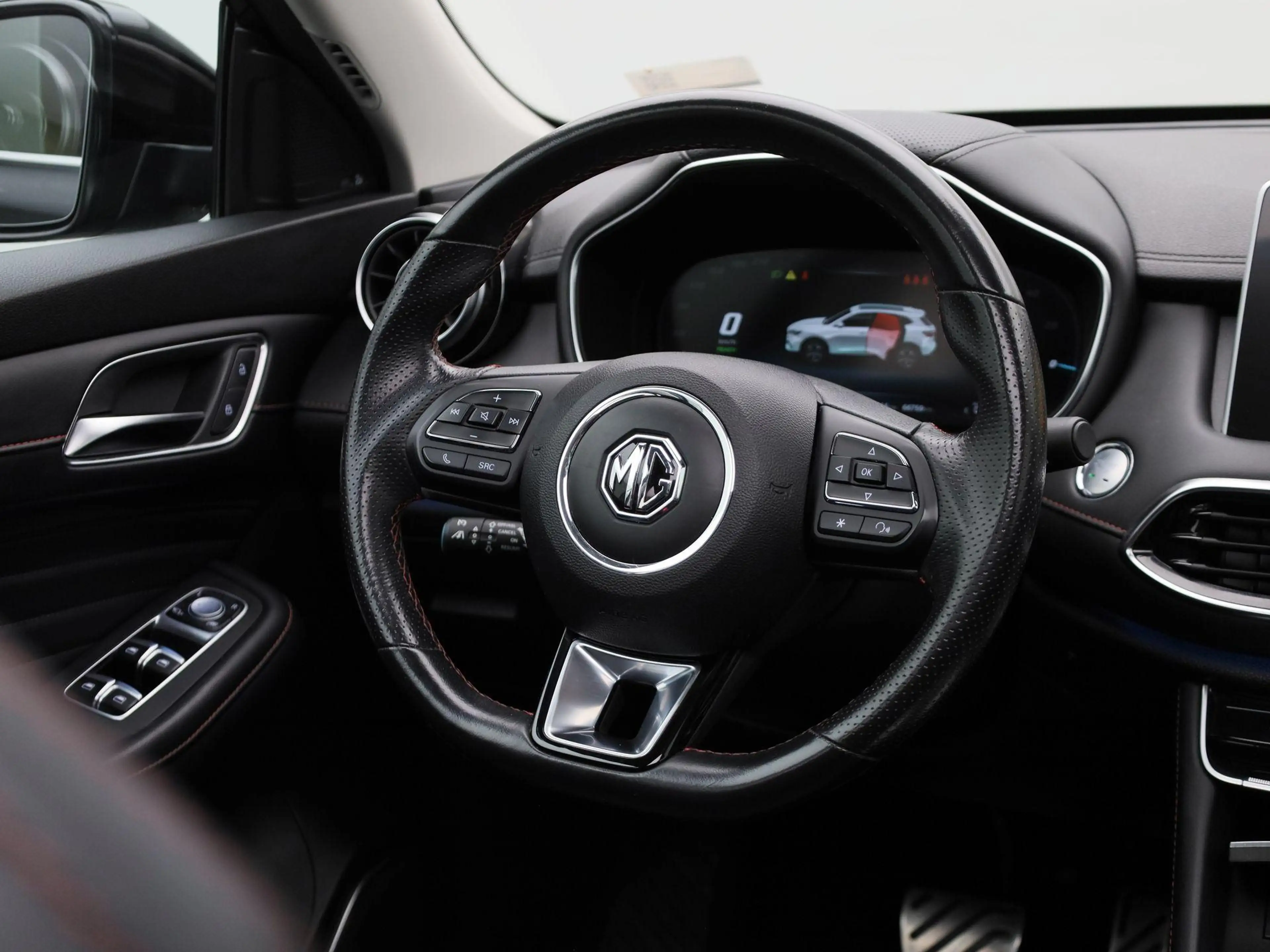 MG EHS 1.5T Luxury PANO | LEDER | NAVI | CAM — photo 10