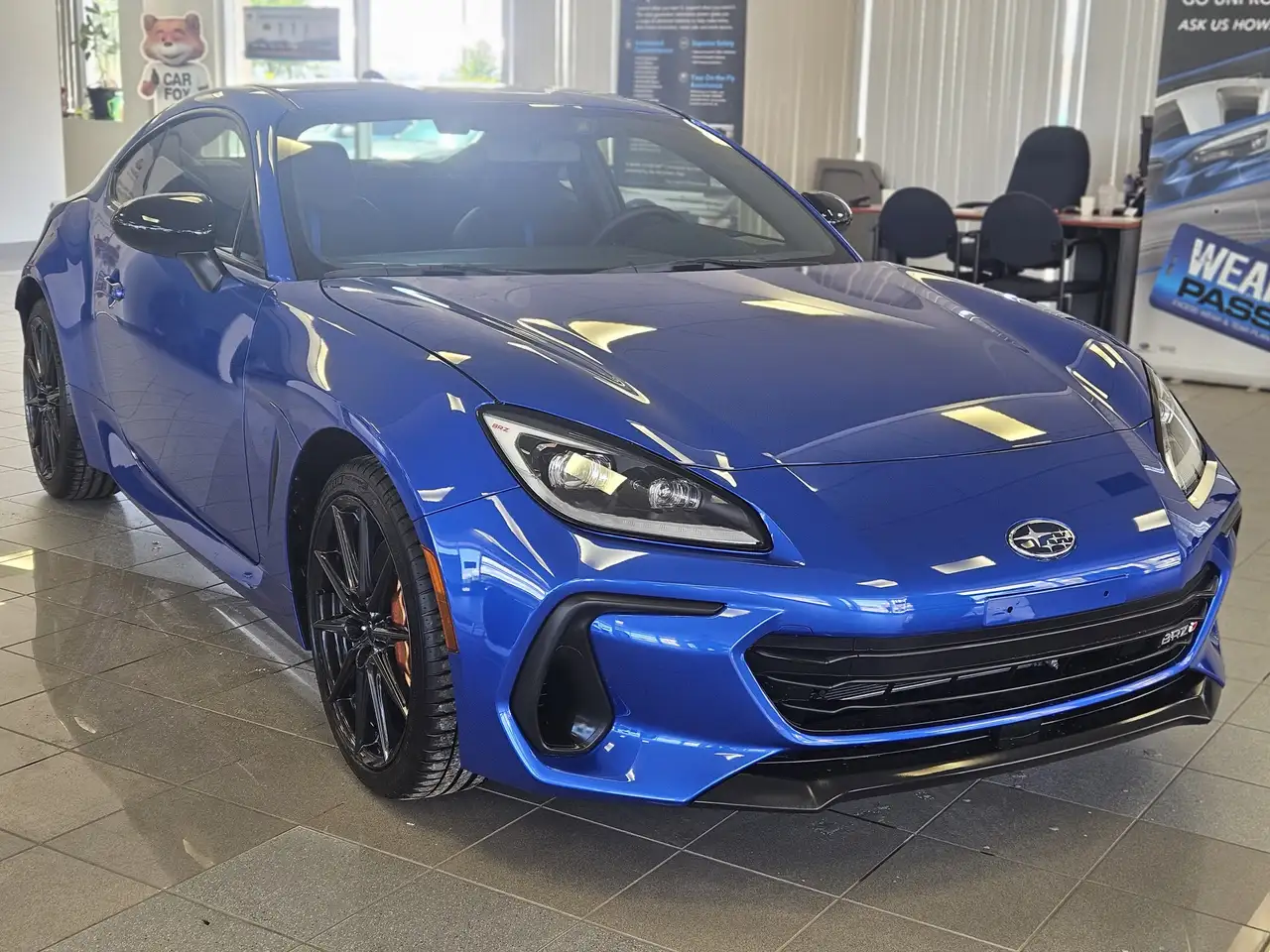 Subaru BRZ снимка Subaru BRZ