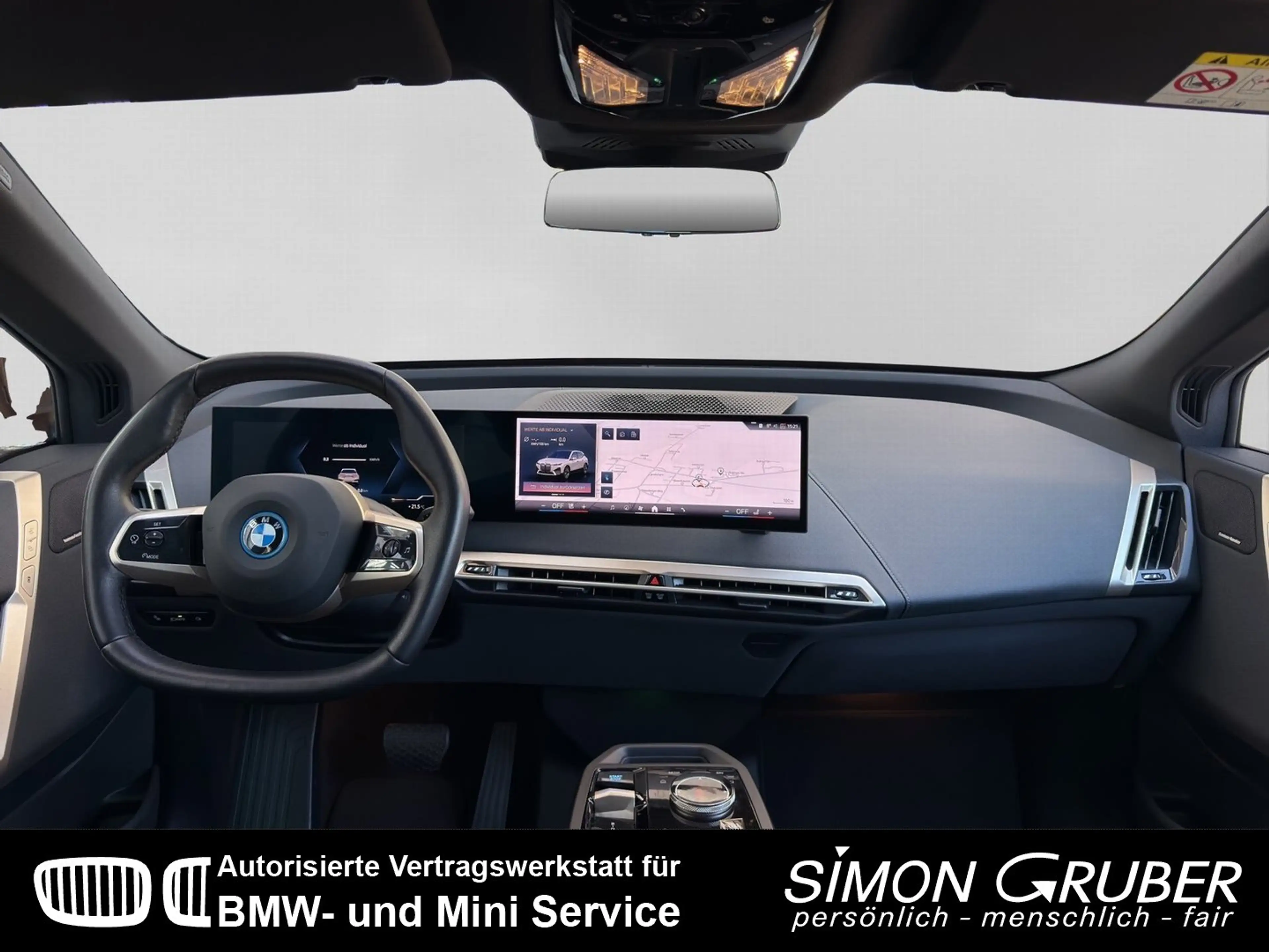 BMW iX xDrive50 Sport PanoSky H&K HUD Laser AHK — photo 11