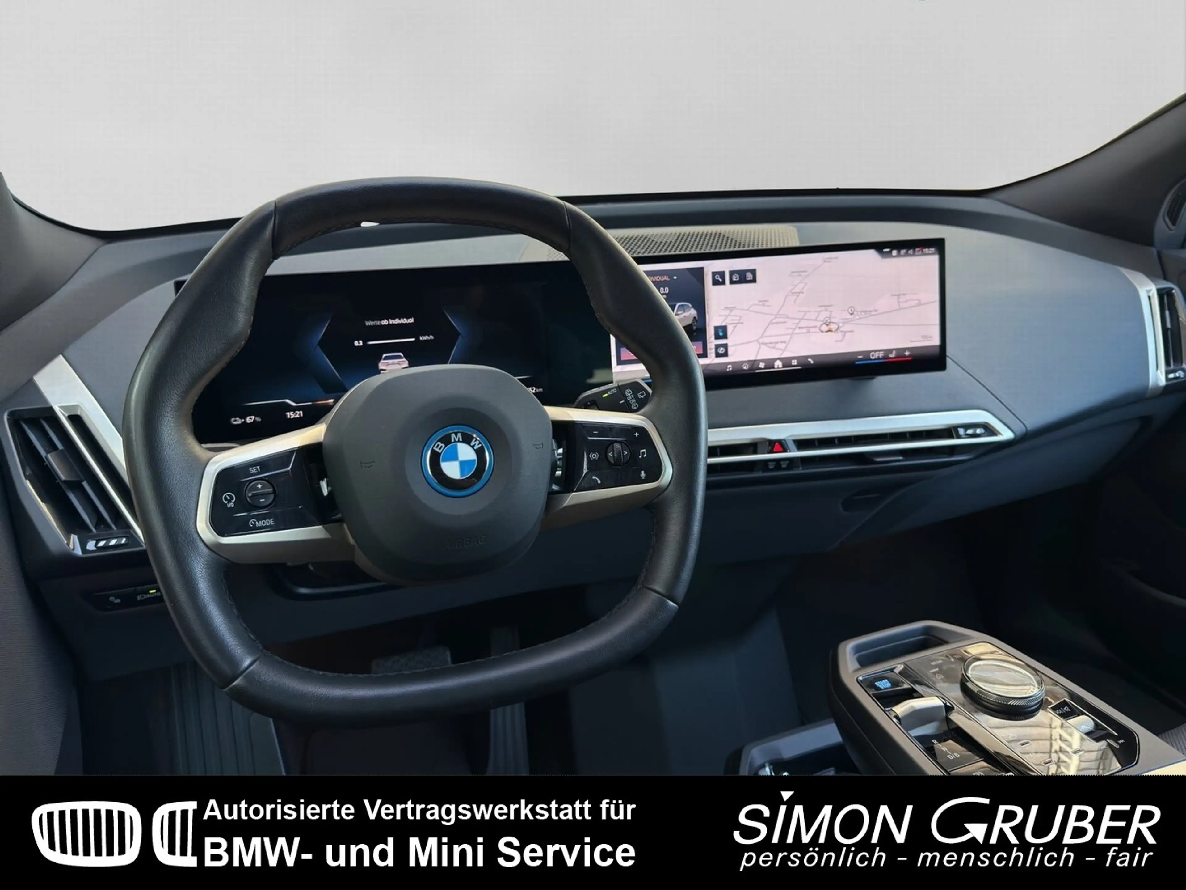 BMW iX xDrive50 Sport PanoSky H&K HUD Laser AHK — photo 12