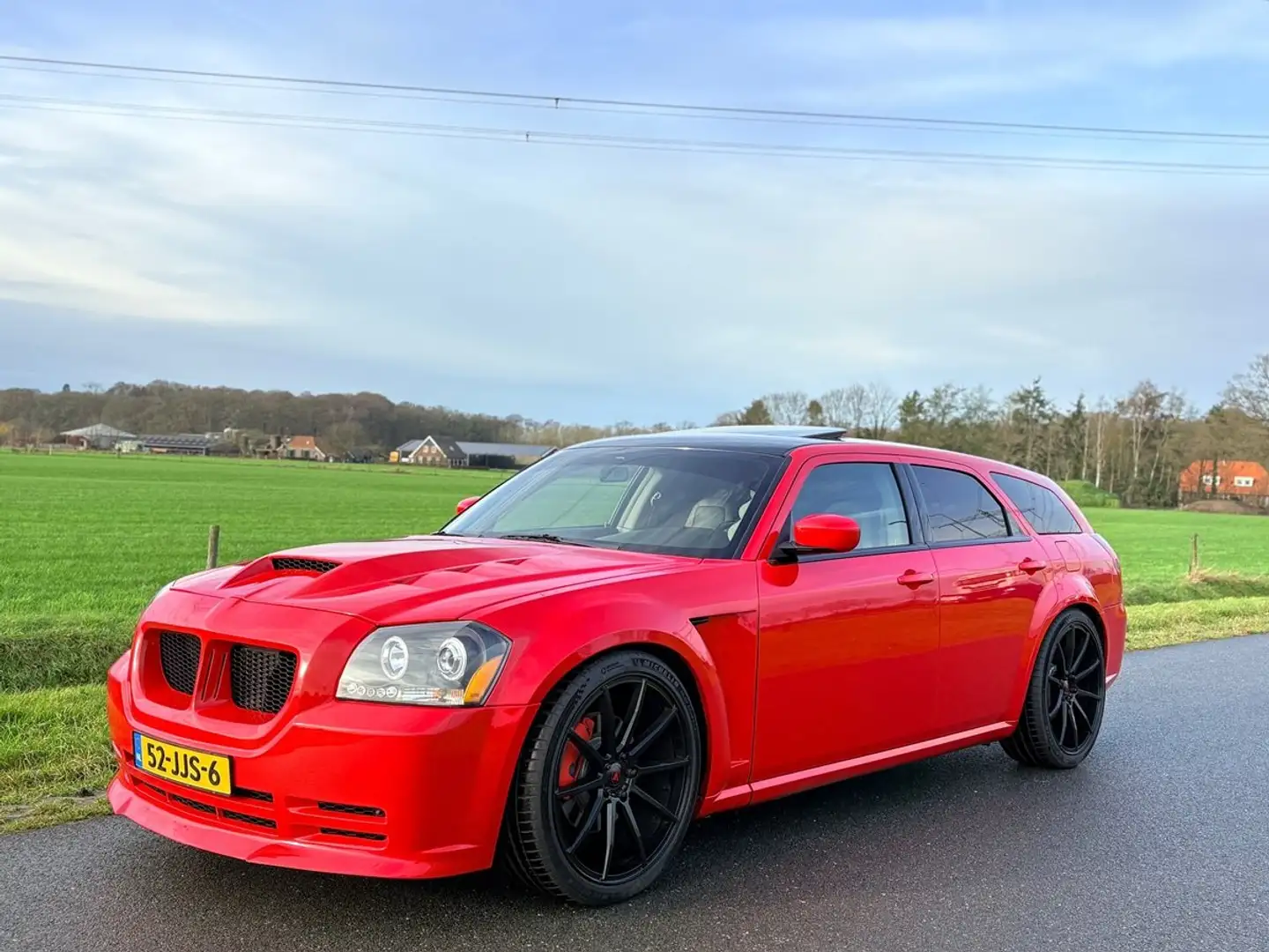 Dodge Magnum SRT8 6.4 Stroker Hemi 700pk AWD, Procharger, 22" Czerwony - 2