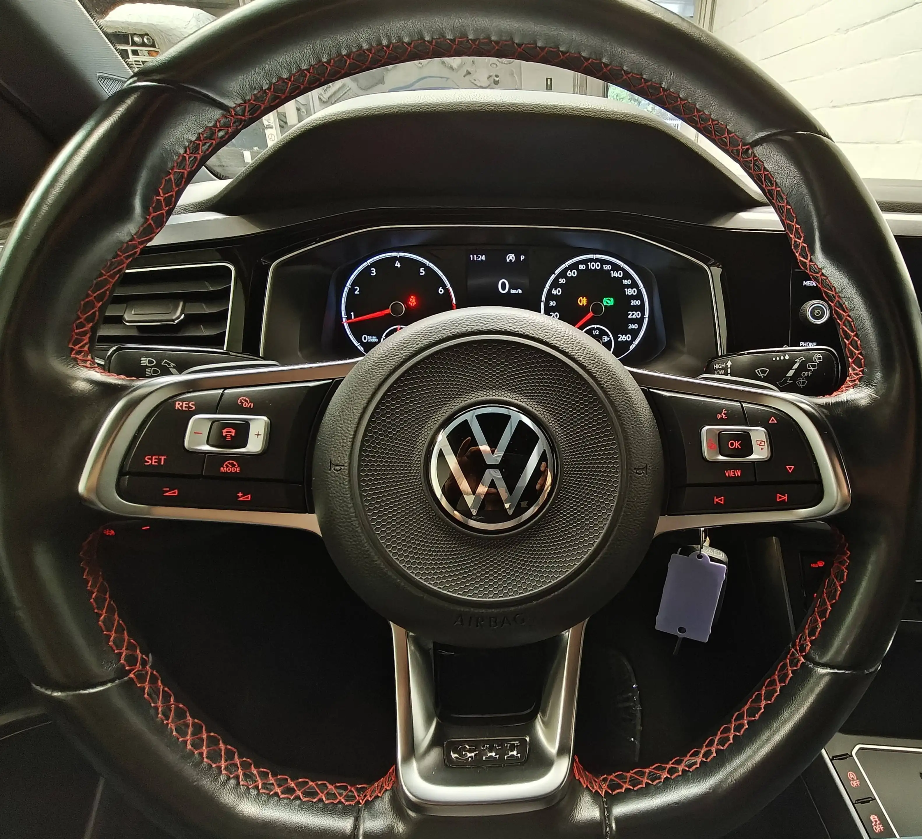 Volkswagen Polo GTI 2.0 TSI DSG - 207 pk - Zetelvw - PDC V&A - Zwarte dakhemel - DAB — photo 12