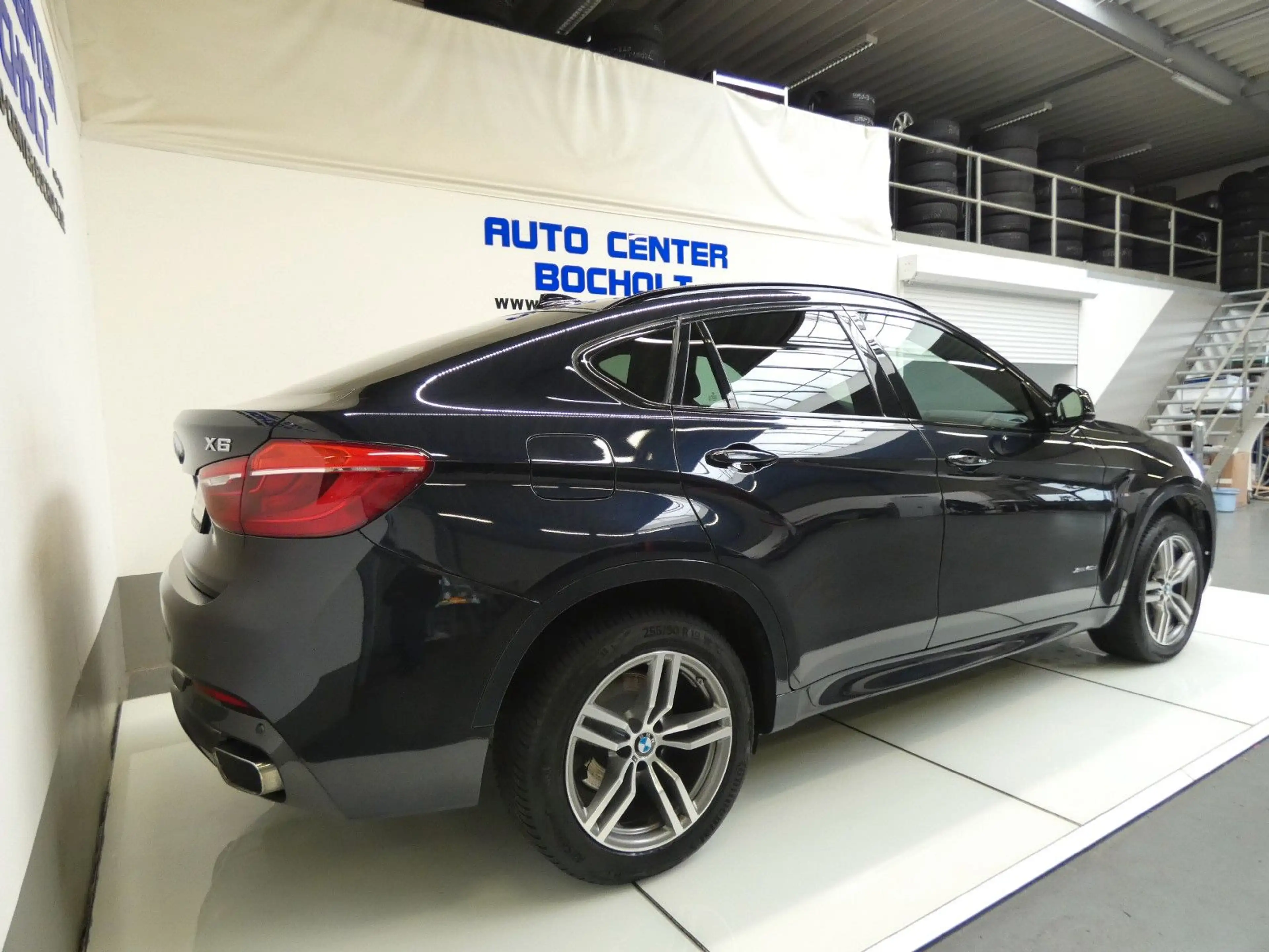 BMW X6 xDrive 40 d*M Sportpaket*GSD*HUD*RFK — photo 8