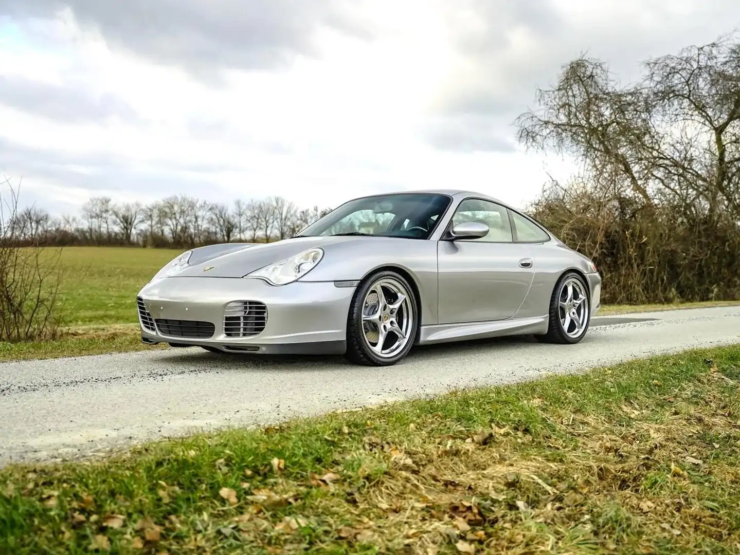 Porsche 996 Porsche 996 40 Jahre Jubiläumsmodell Nr.: 0000 Silber - 1