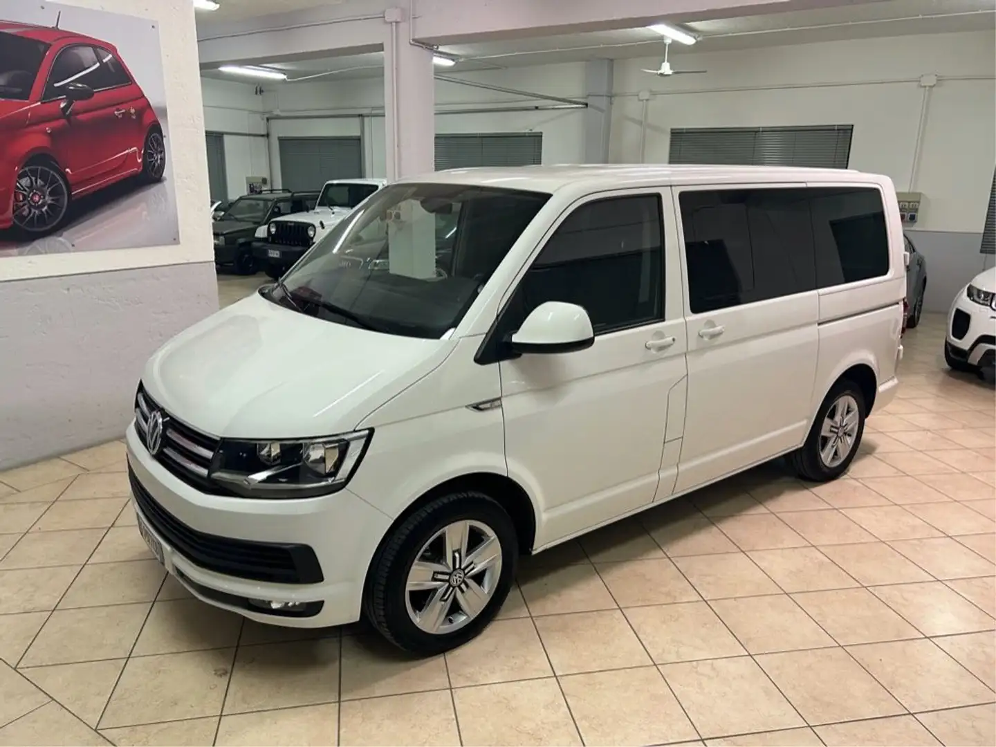 Volkswagen T6 Multivan 2.0 TDI 150CV PC Comfortline Bianco - 1