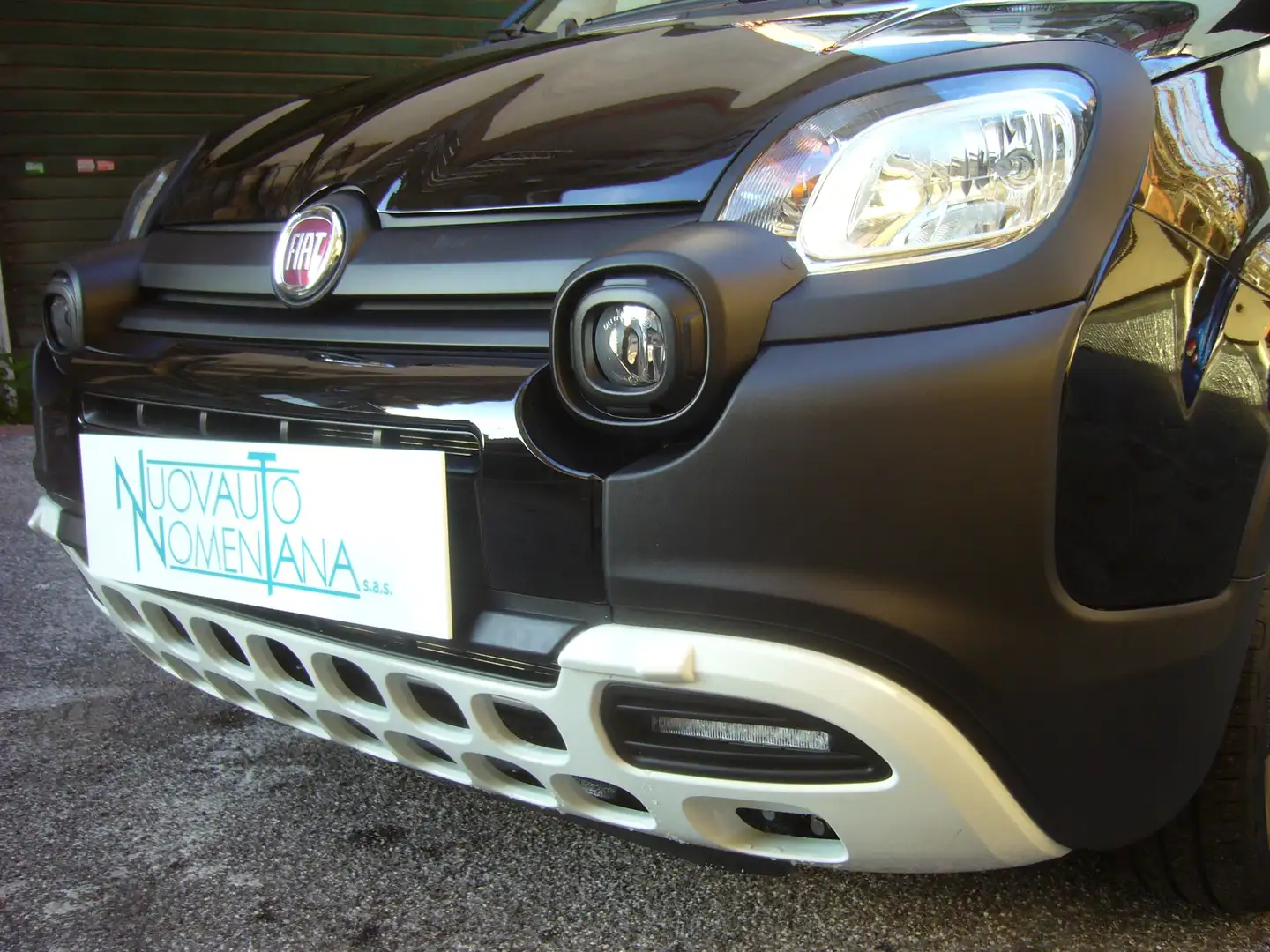 Fiat Panda Cross Pandina 1.0 FireFly Hybrid 5Posto Nuovo Mo Nero - 2
