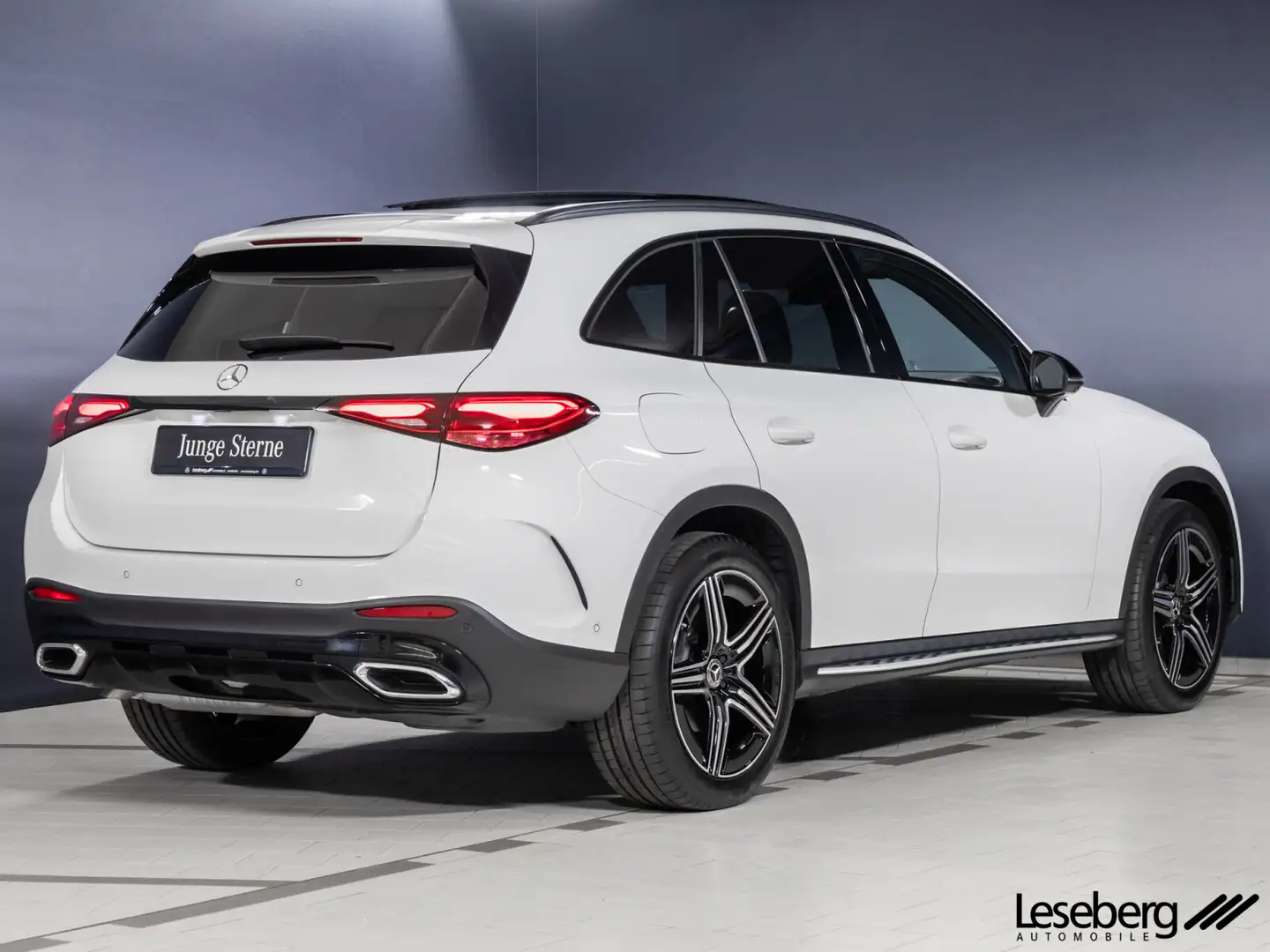 Mercedes-Benz GLC 300 GLC 300 d 4M AMG DIG.LIGHT/AHK/Distro/Pano/360°/ Weiß - 2