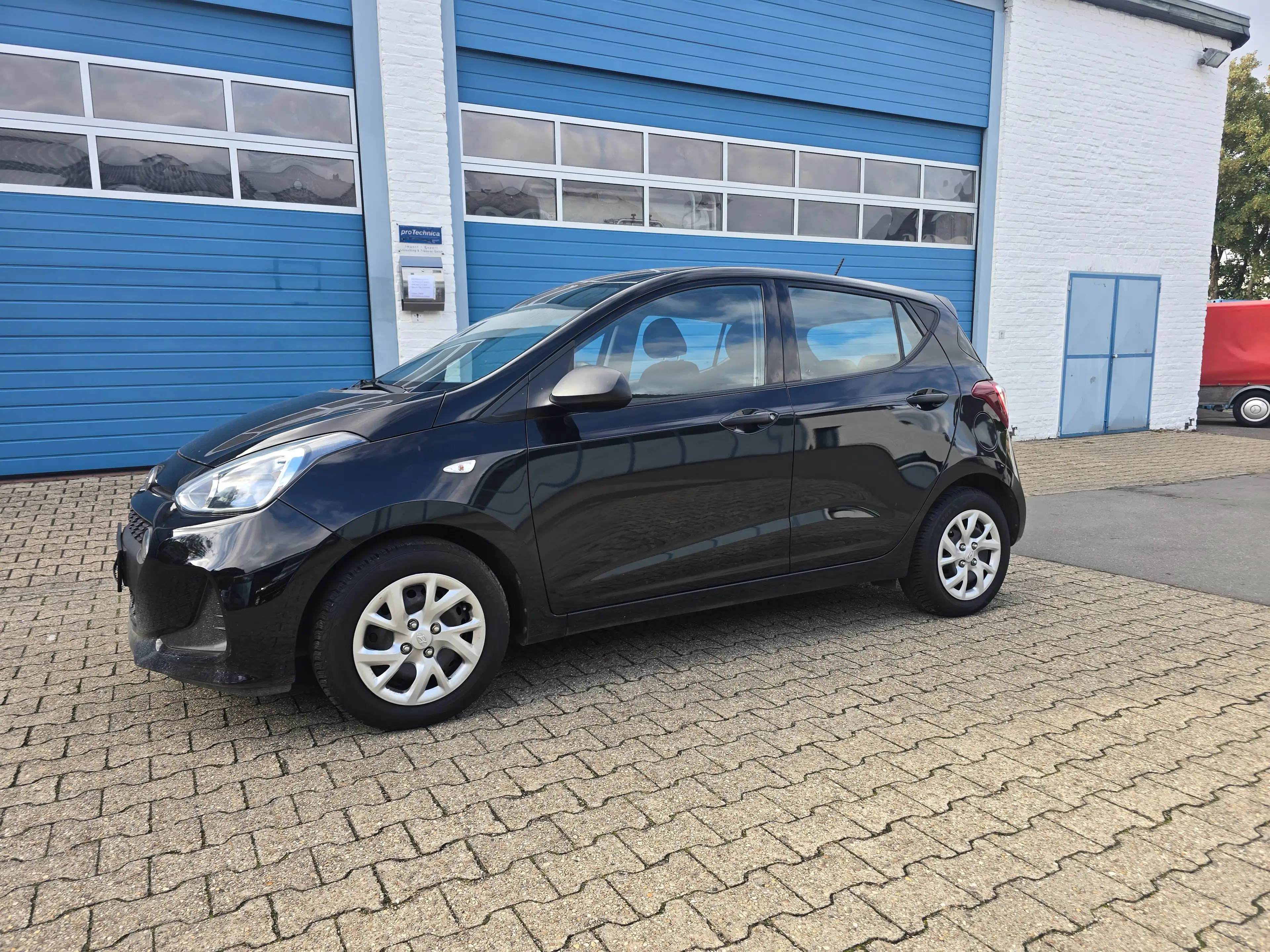 Hyundai i10 Classic — photo 7