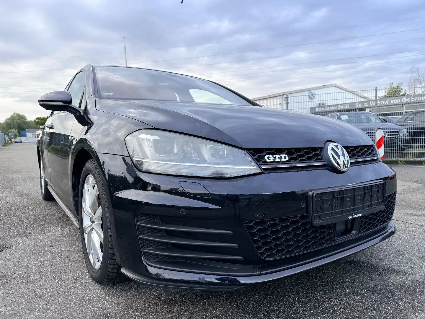 Volkswagen Golf VII Lim. GTD BMT Schwarz - 1
