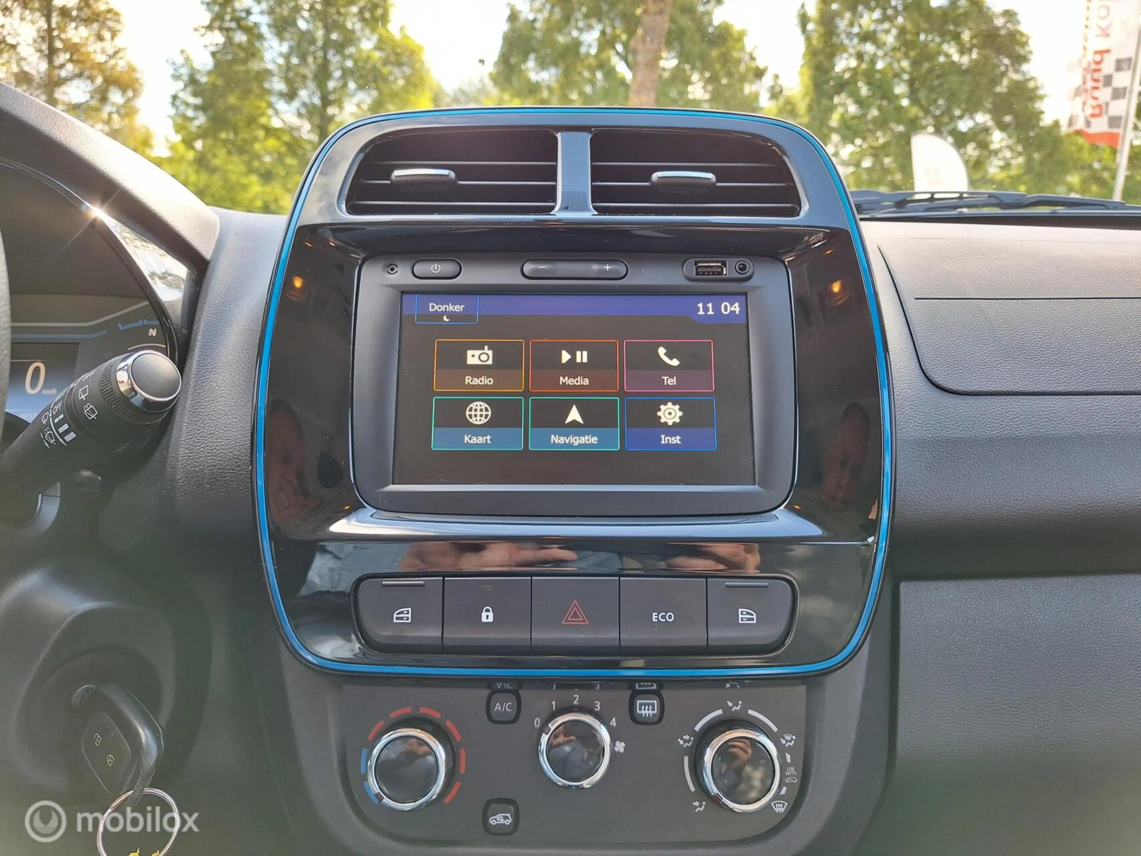 Dacia Spring COMFORT PLUS (ORANGE PACK) 27 kWh • 1E EIGENAAR • — photo 19