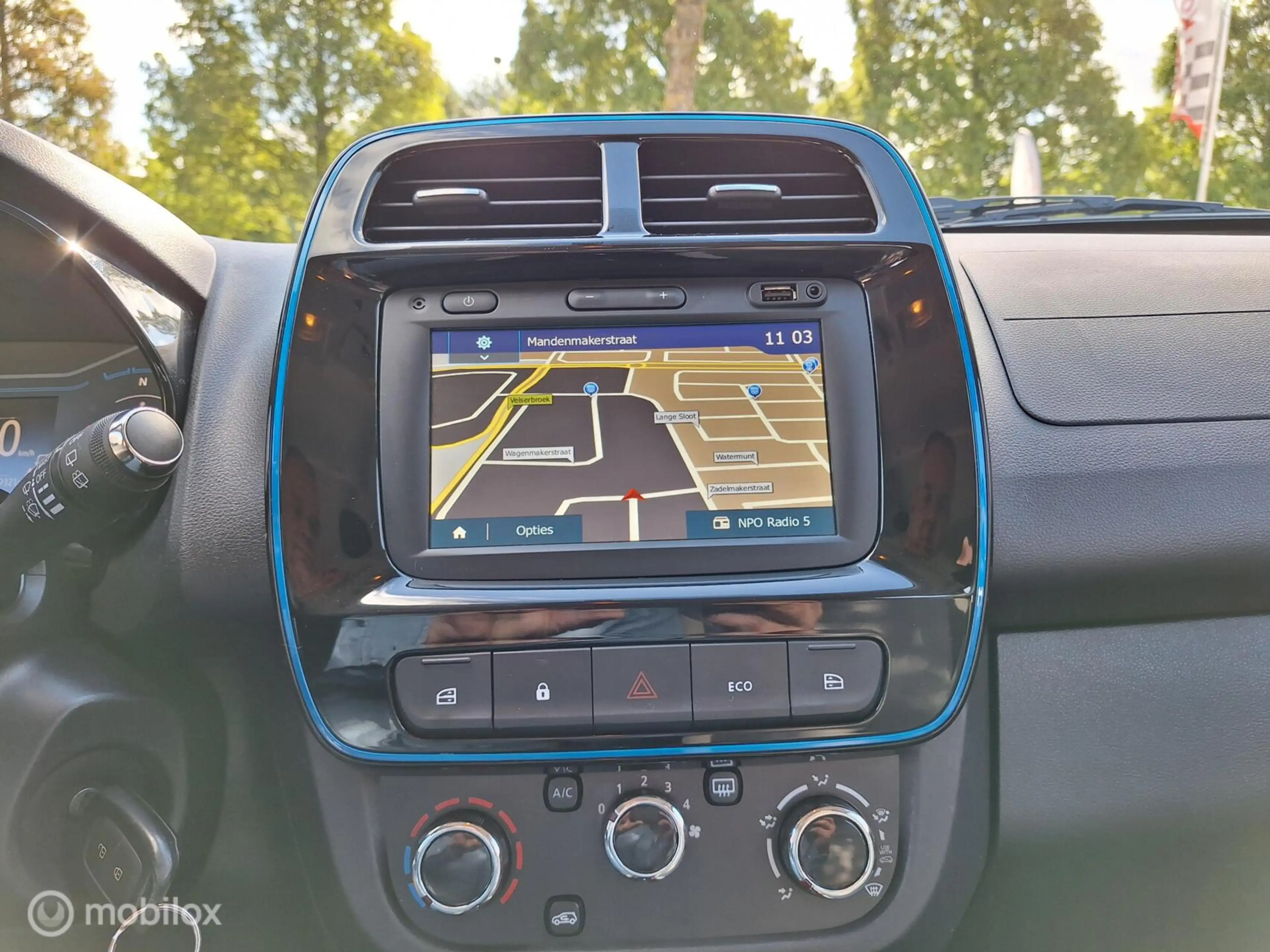 Dacia Spring COMFORT PLUS (ORANGE PACK) 27 kWh • 1E EIGENAAR • — photo 18