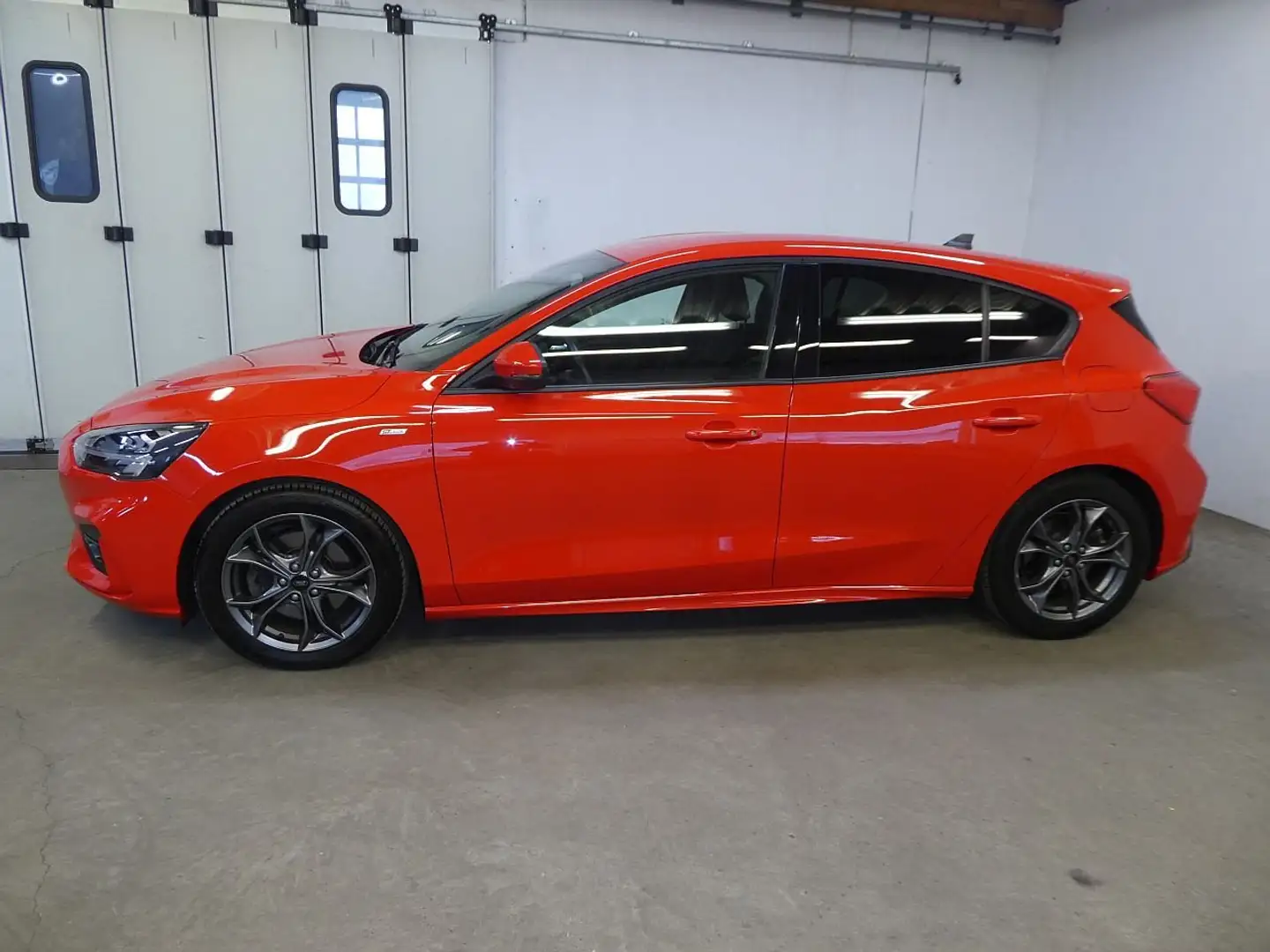 Ford Focus 2.0 EcoBlue ST-Line Aut., ACC, LED, Kamera Rot - 2