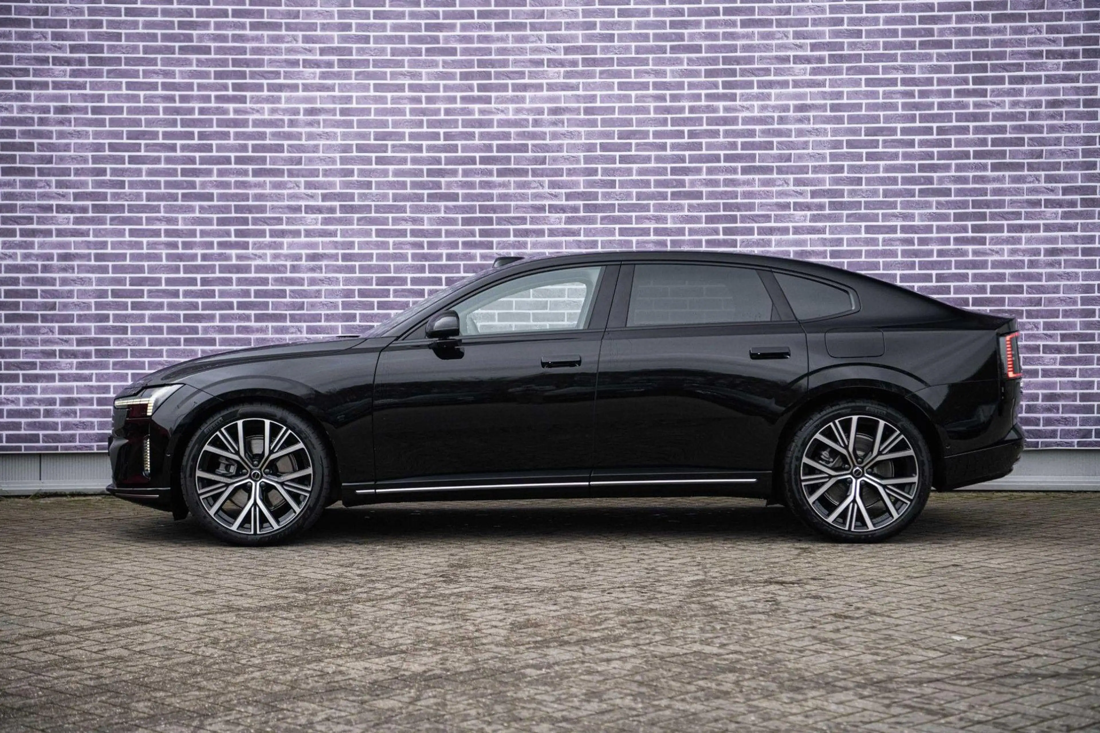 Volvo ES90 Single Motor Extended Range Ultra 92 kWh | Bowers — photo 4