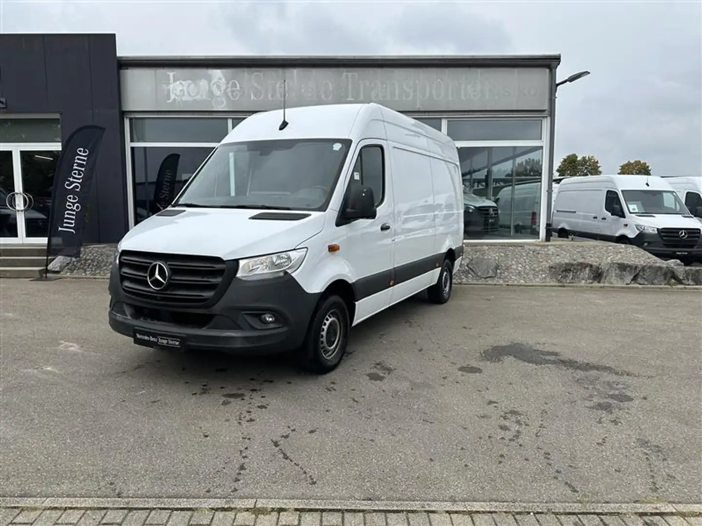Mercedes-Benz Sprinter 317 CDI KA/L2H2/3665/MBUX/NAVI/360°/TEMPOMAT/KLIMA Weiß - 2