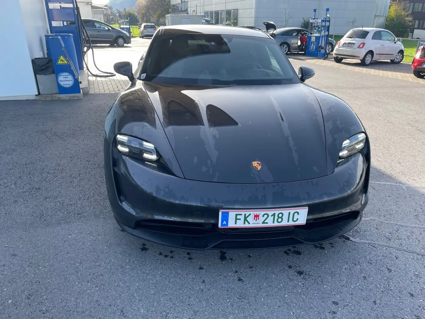 Porsche Taycan Taycan 4S Performance Plus 93.4 kWh (571 PS) Grau - 2