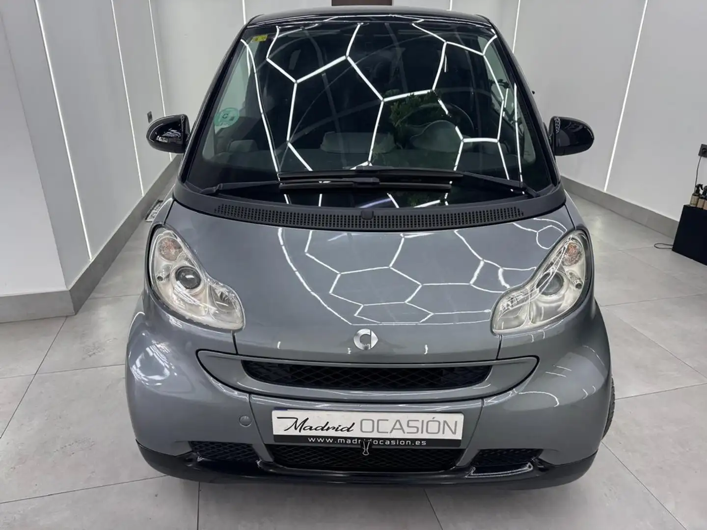 smart forTwo Coupé 52 Passion Aut. Gris - 2