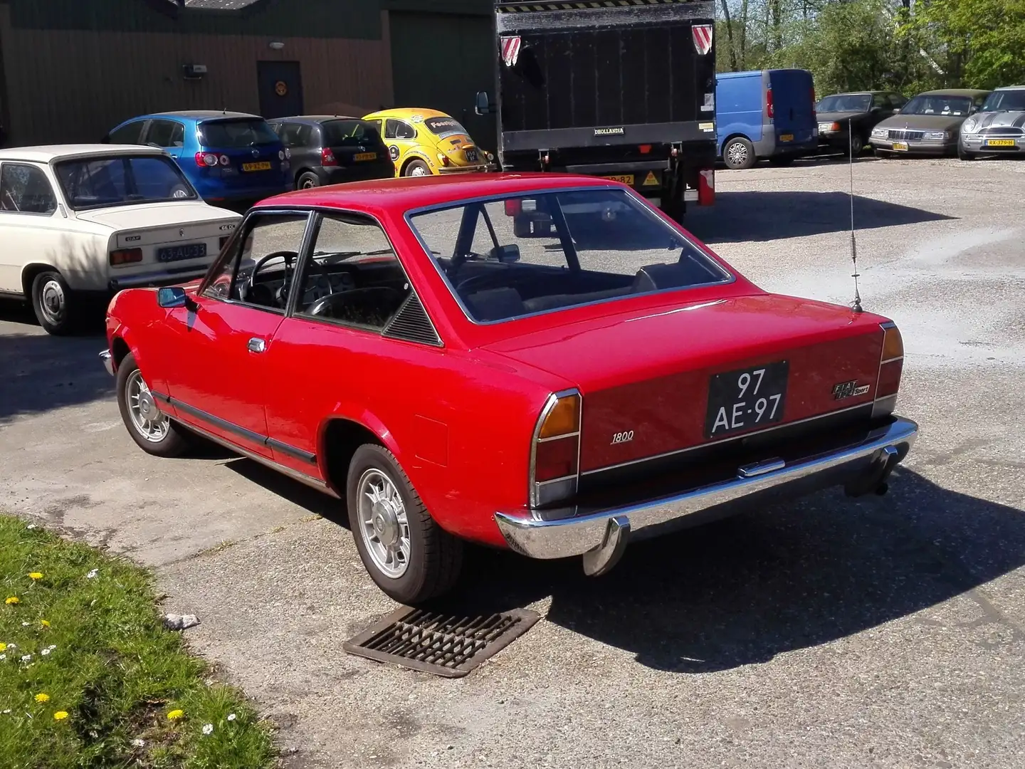 Fiat 124 Coupè 124 Coupè 1800 Sport Roşu - 2