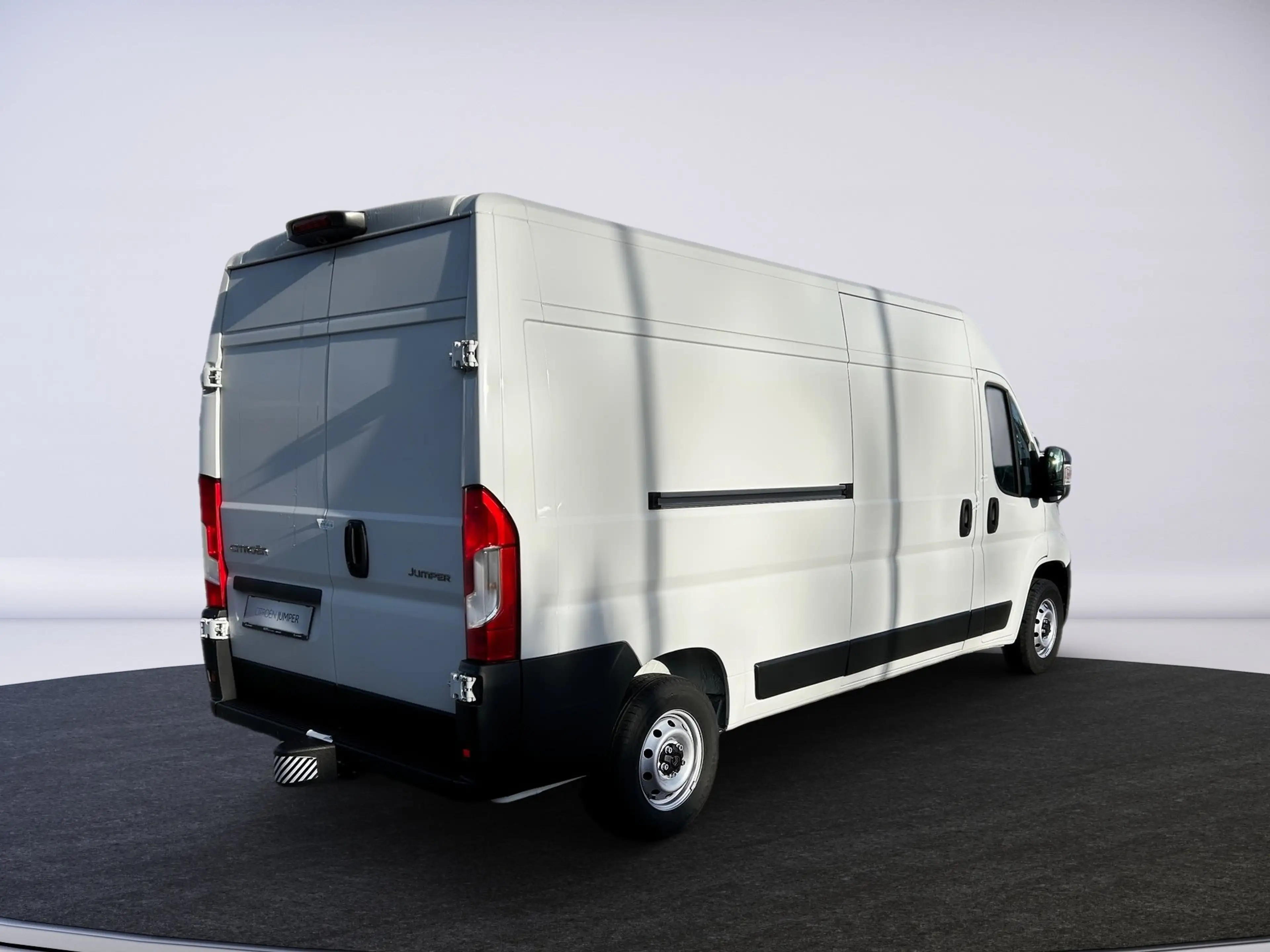 Citroen Jumper 33 L3H2 BlueHDi 140 — photo 6