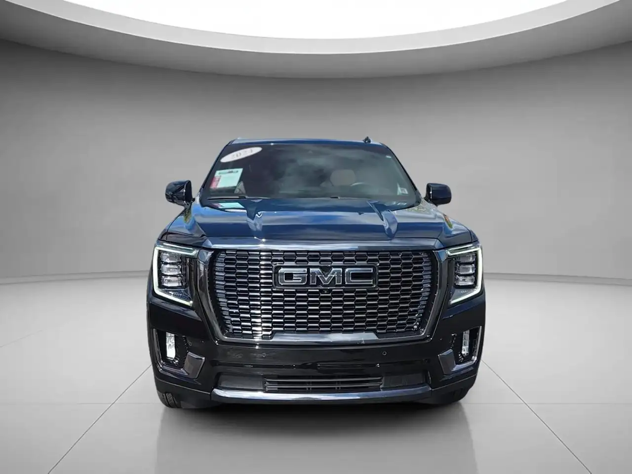 GMC Yukon снимка GMC Yukon