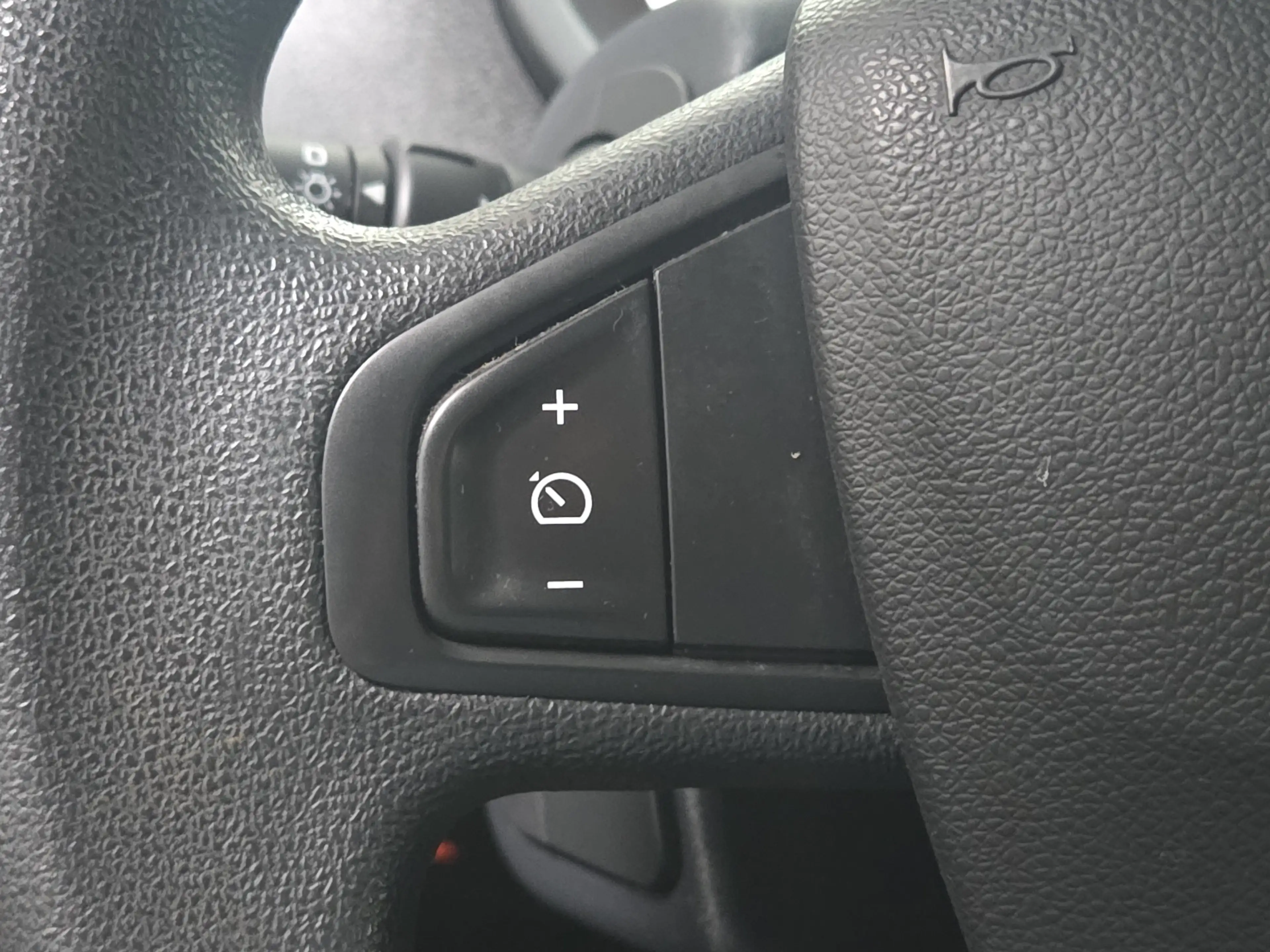 Renault Kangoo 1.5 Blue dCi 80 Comfort — photo 21