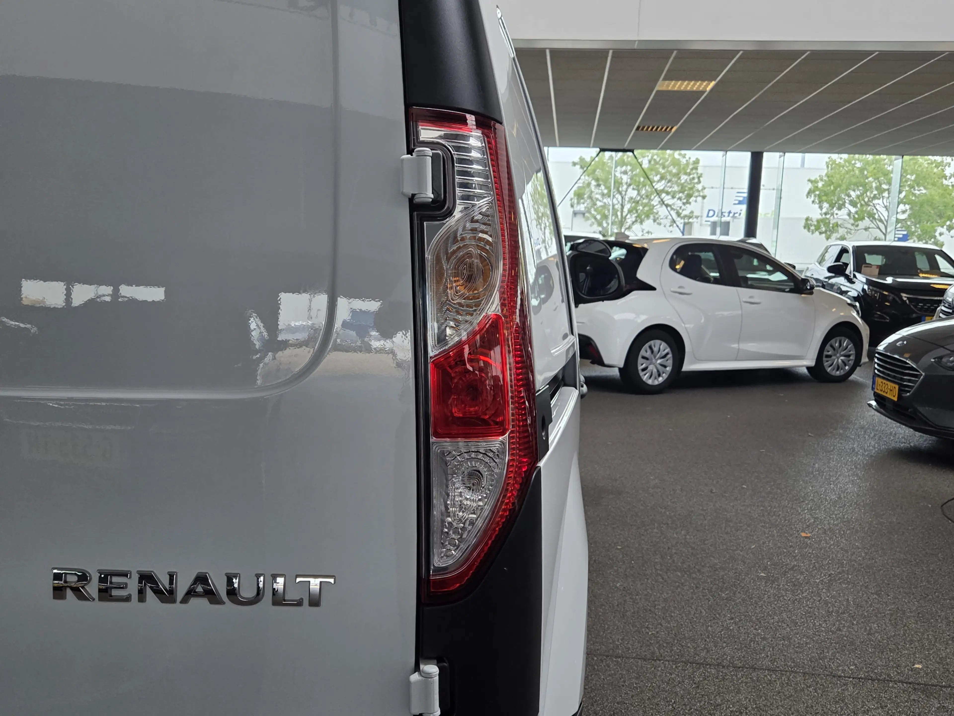 Renault Kangoo 1.5 Blue dCi 80 Comfort — photo 10