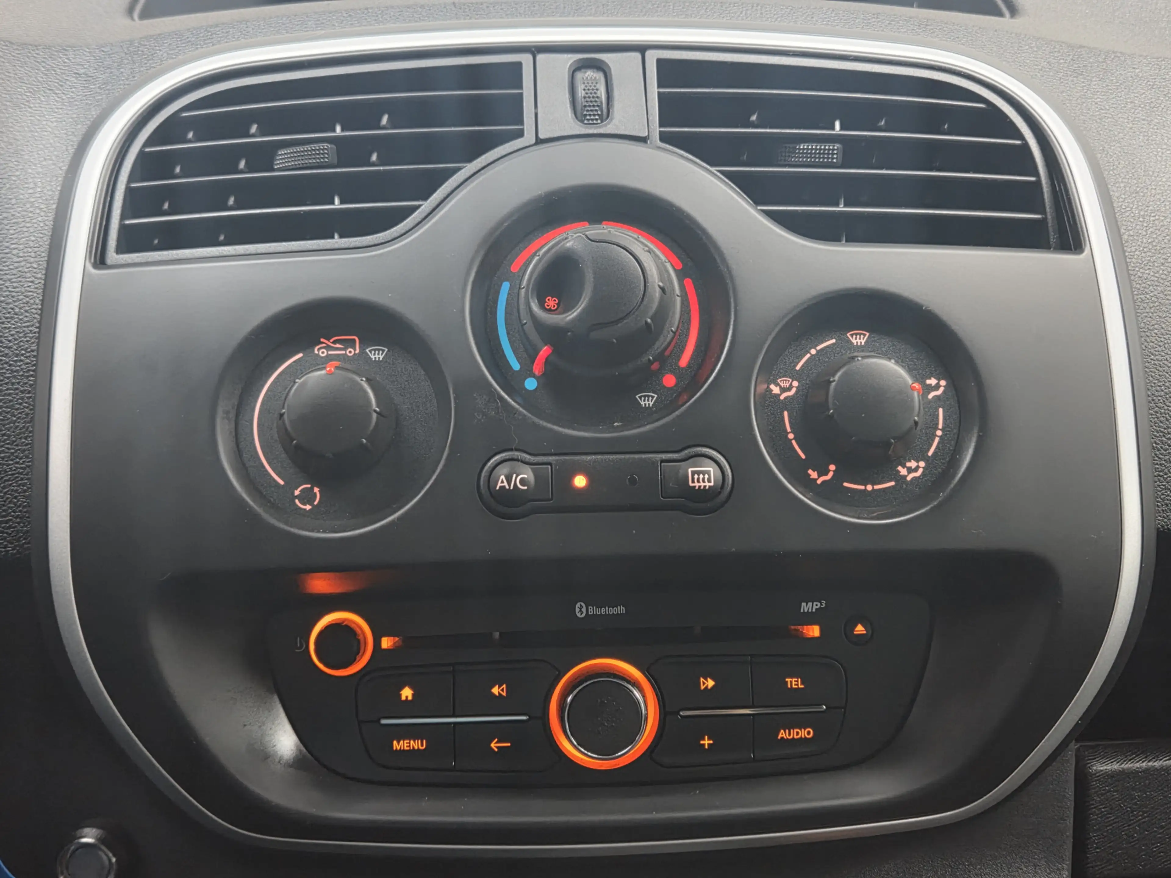 Renault Kangoo 1.5 Blue dCi 80 Comfort — photo 29