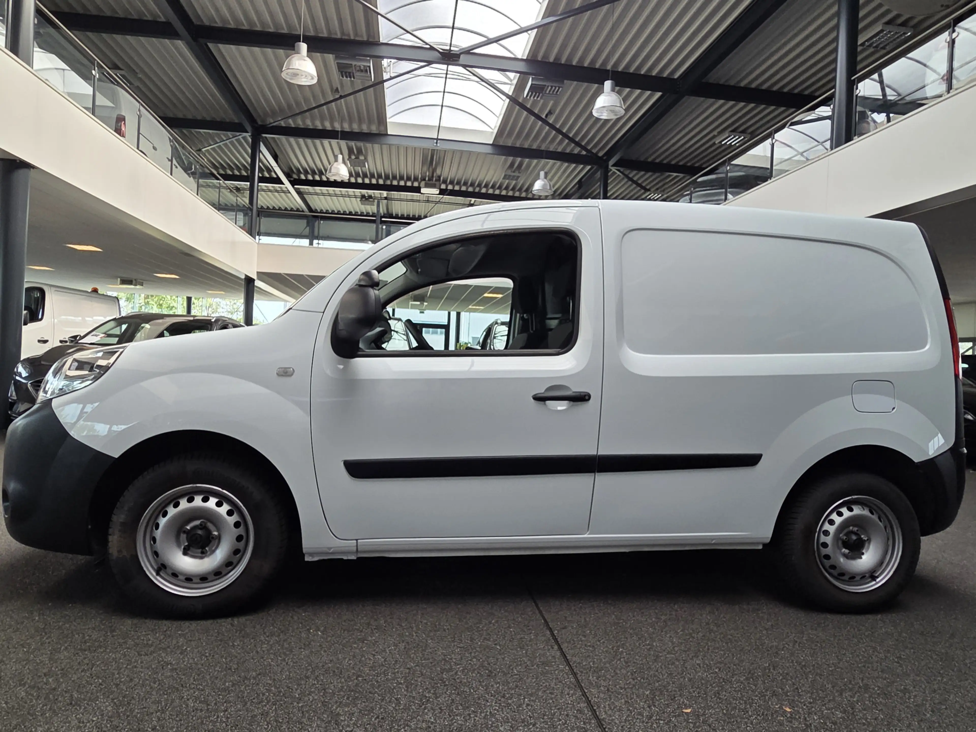 Renault Kangoo 1.5 Blue dCi 80 Comfort — photo 2
